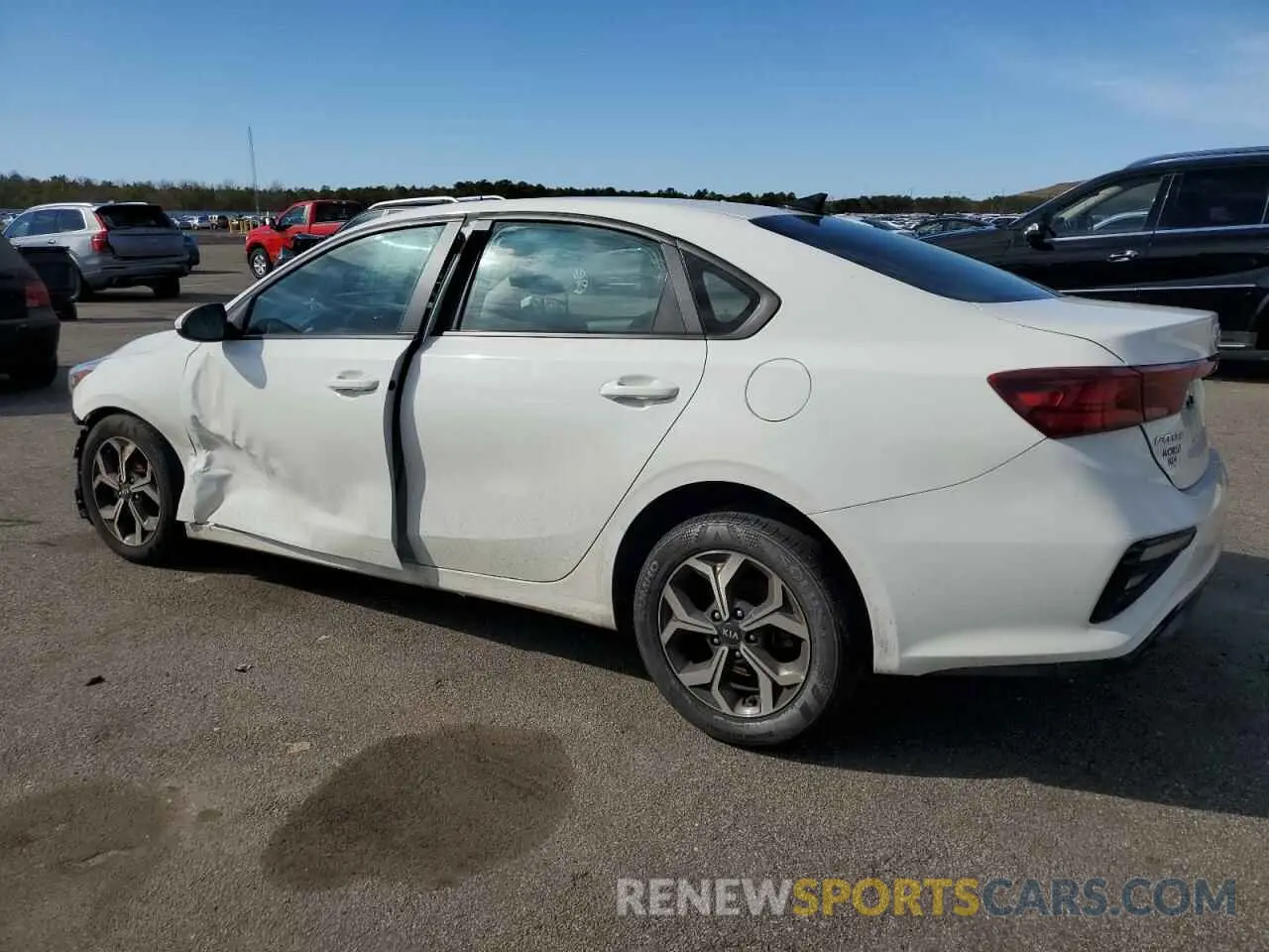 2 Photograph of a damaged car 3KPF24AD1ME368911 KIA FORTE 2021