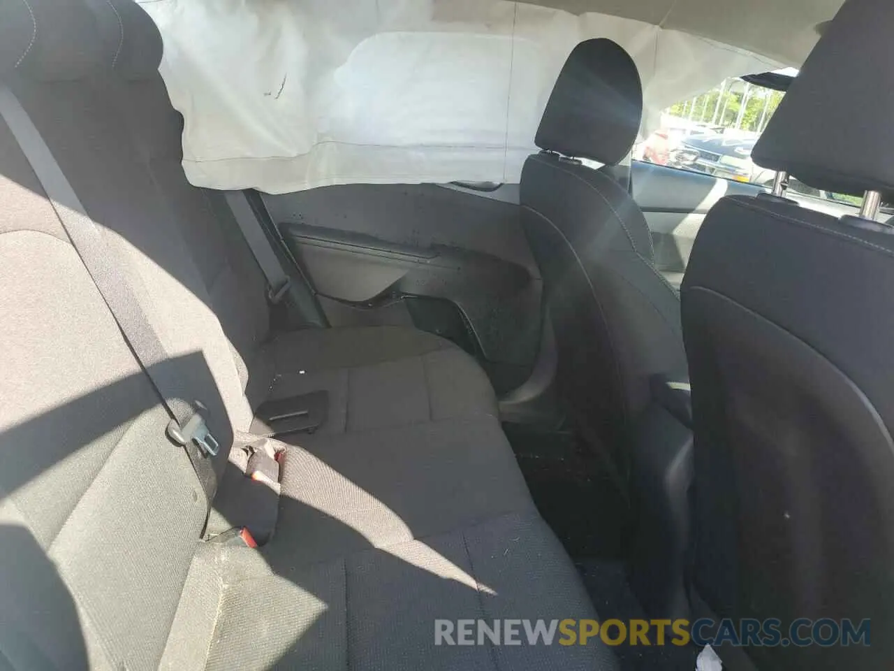 10 Photograph of a damaged car 3KPF24AD1ME374353 KIA FORTE 2021