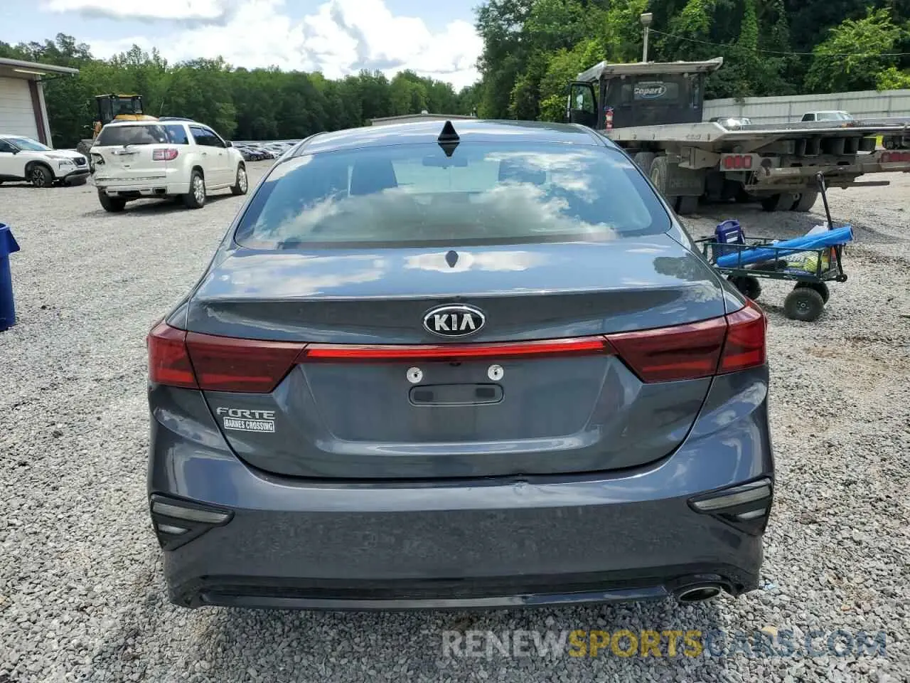 6 Photograph of a damaged car 3KPF24AD1ME380668 KIA FORTE 2021