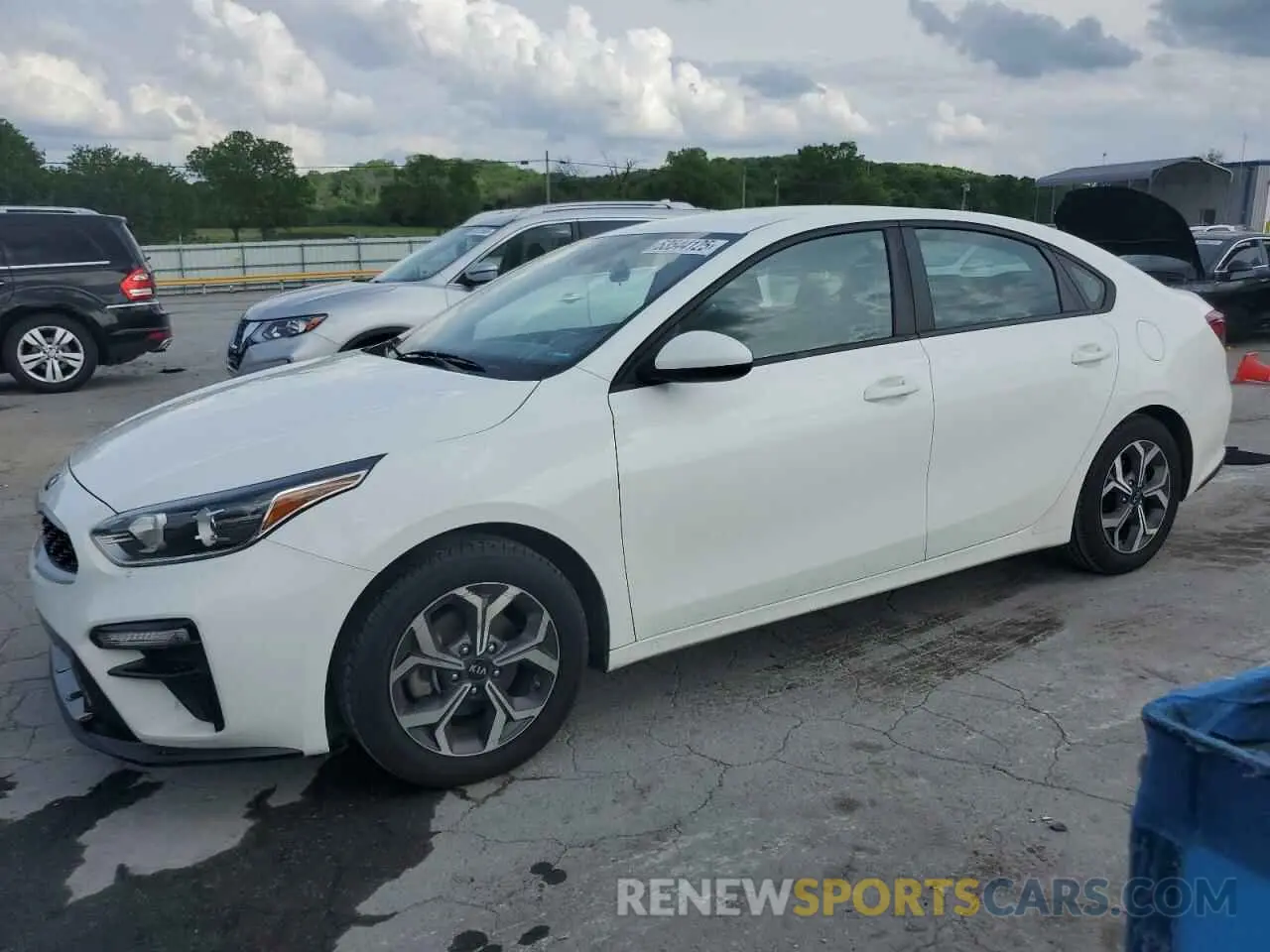 1 Photograph of a damaged car 3KPF24AD1ME383635 KIA FORTE 2021