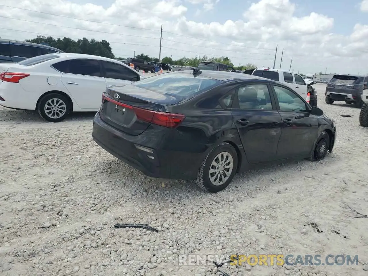 3 Photograph of a damaged car 3KPF24AD1ME388155 KIA FORTE 2021