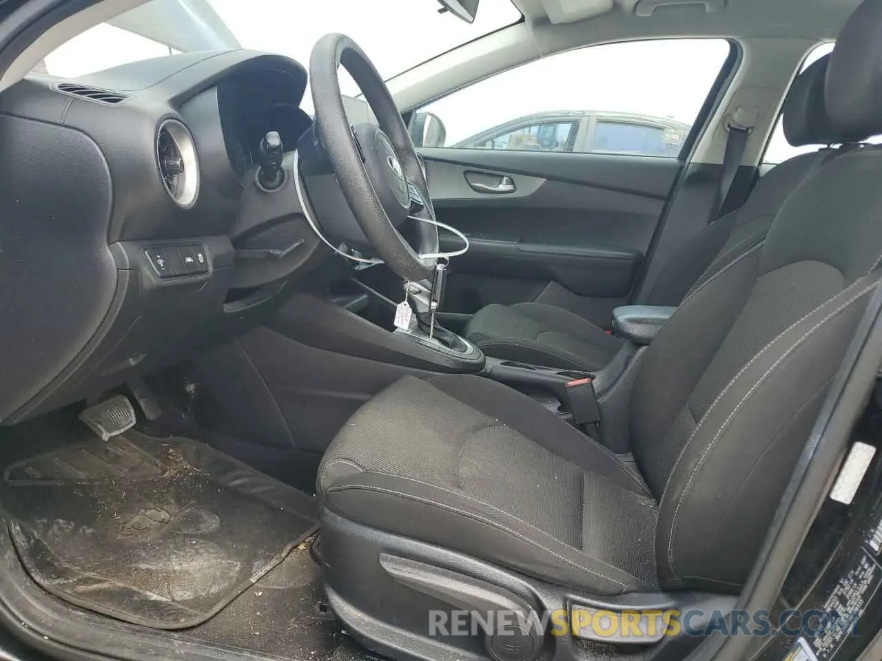 7 Photograph of a damaged car 3KPF24AD1ME388155 KIA FORTE 2021
