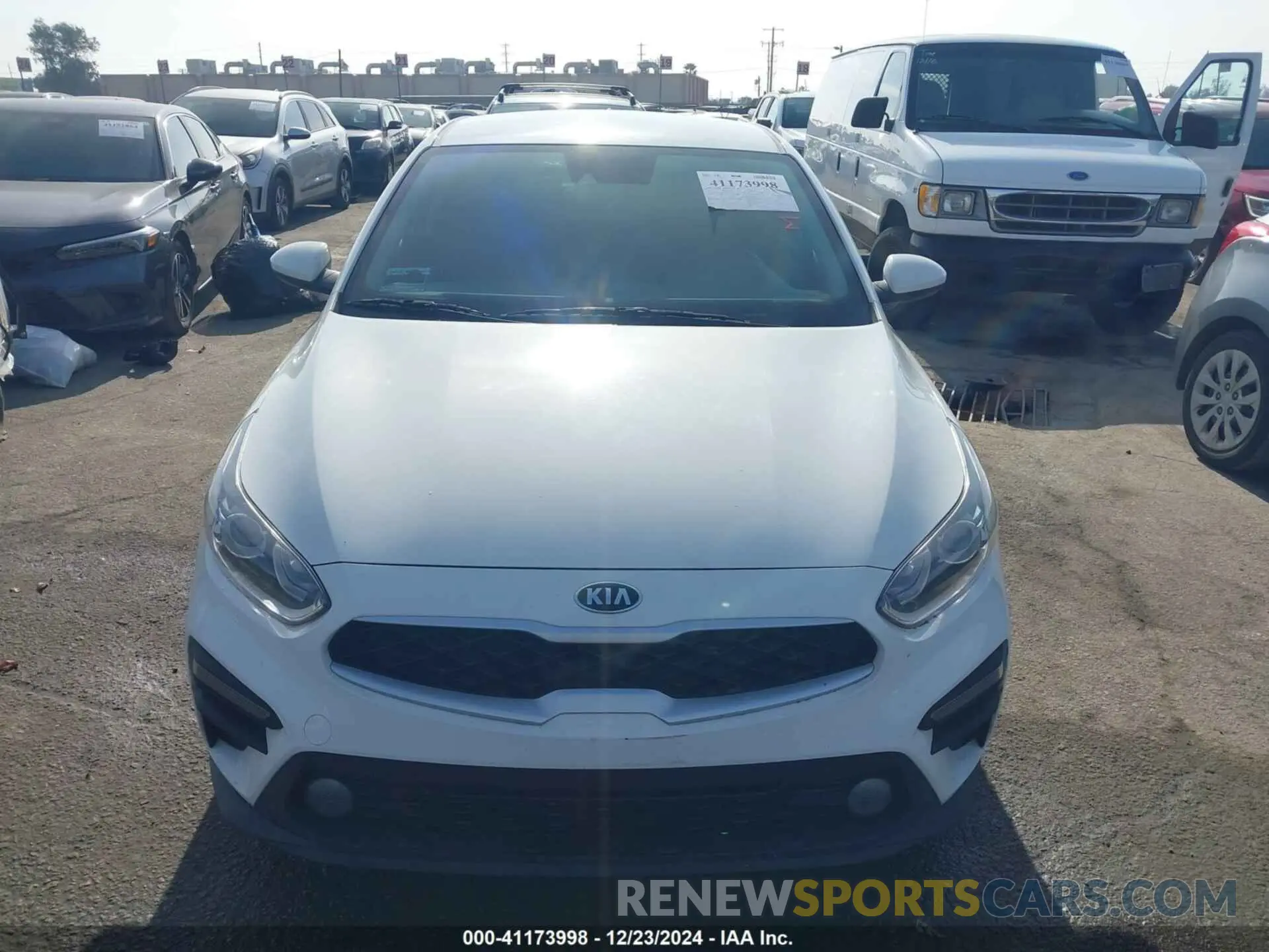 12 Photograph of a damaged car 3KPF24AD1ME395879 KIA FORTE 2021
