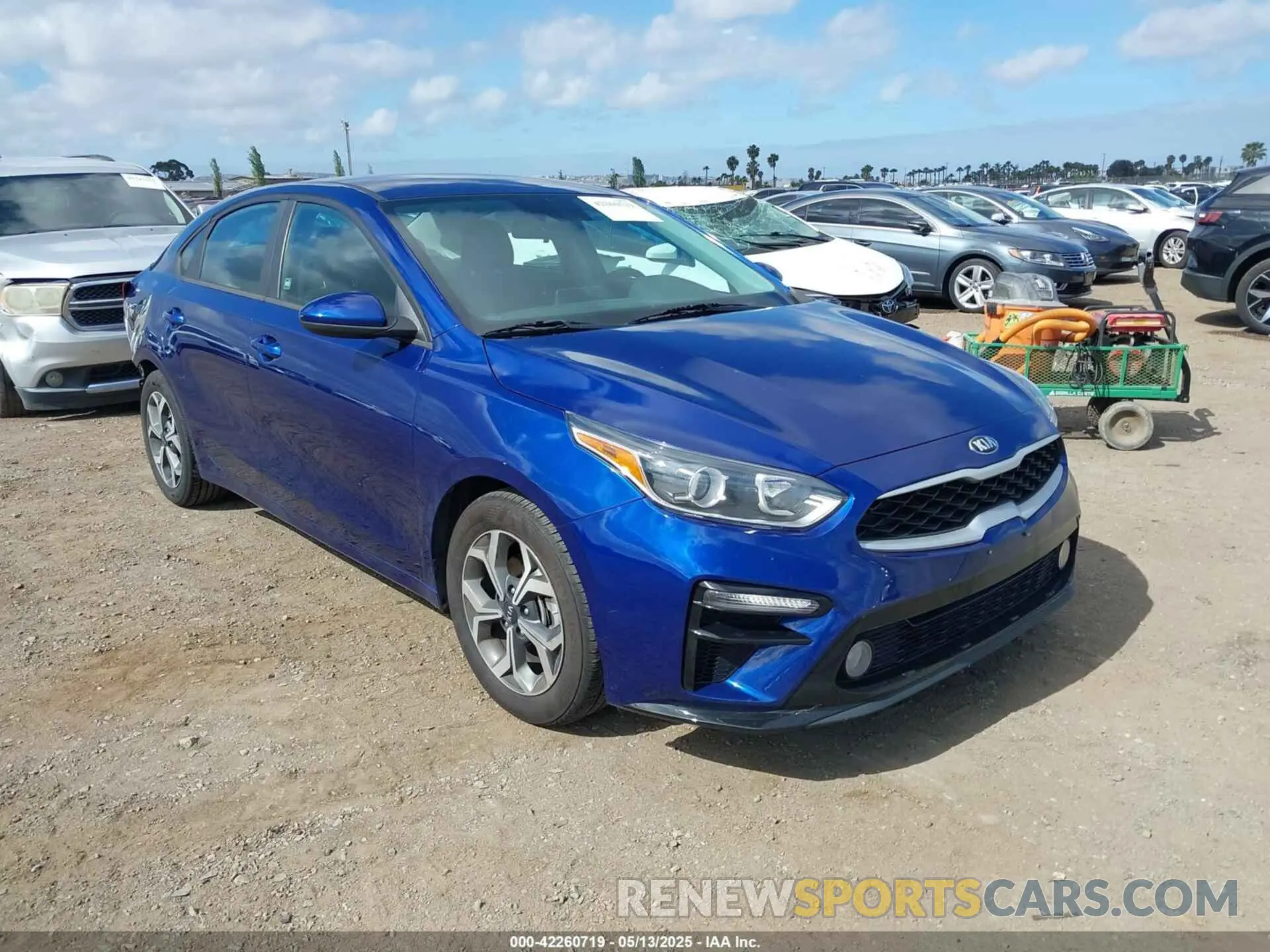 1 Photograph of a damaged car 3KPF24AD1ME403205 KIA FORTE 2021