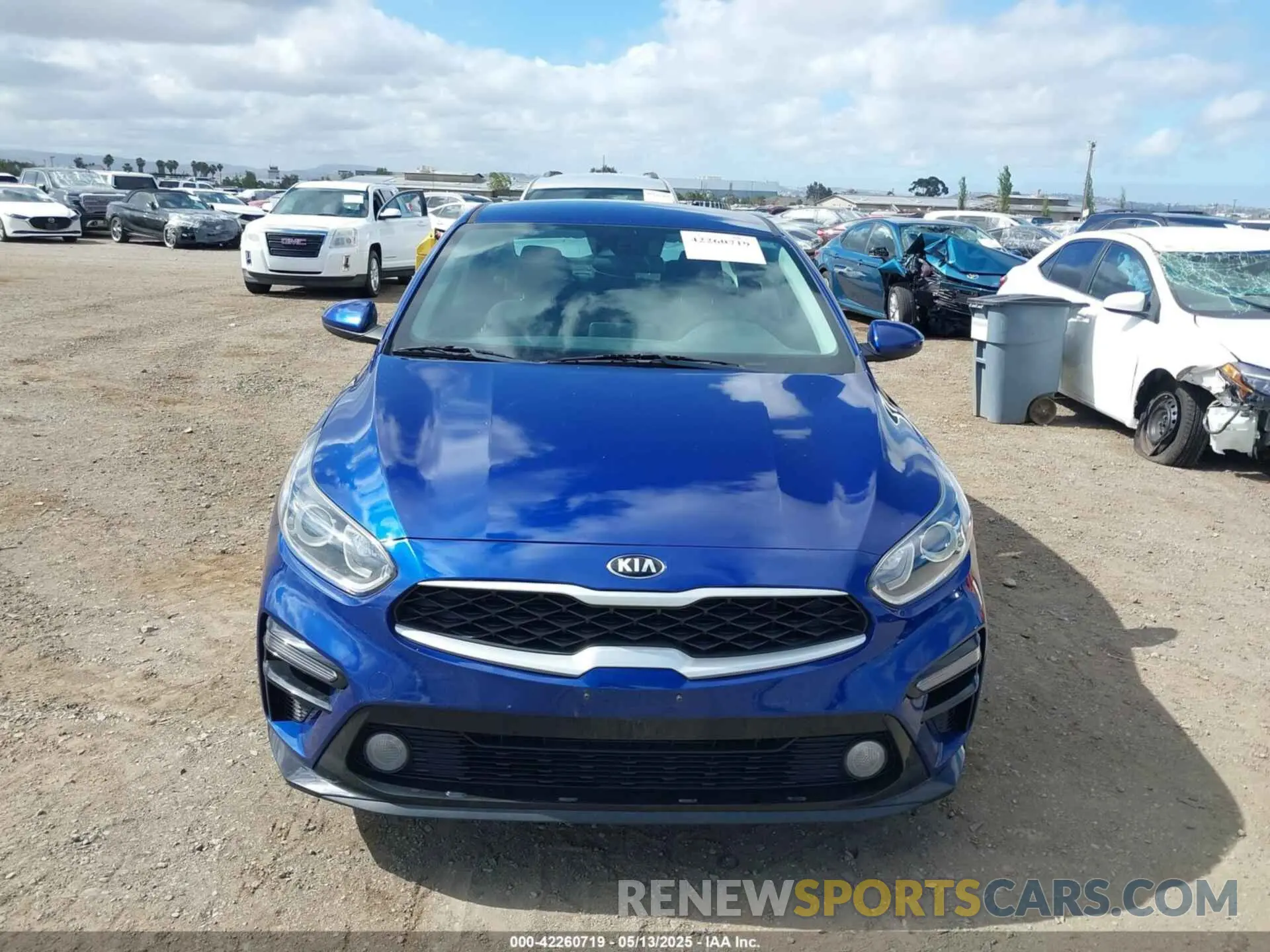 12 Photograph of a damaged car 3KPF24AD1ME403205 KIA FORTE 2021