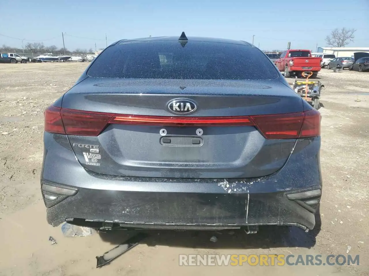 6 Photograph of a damaged car 3KPF24AD1ME407349 KIA FORTE 2021