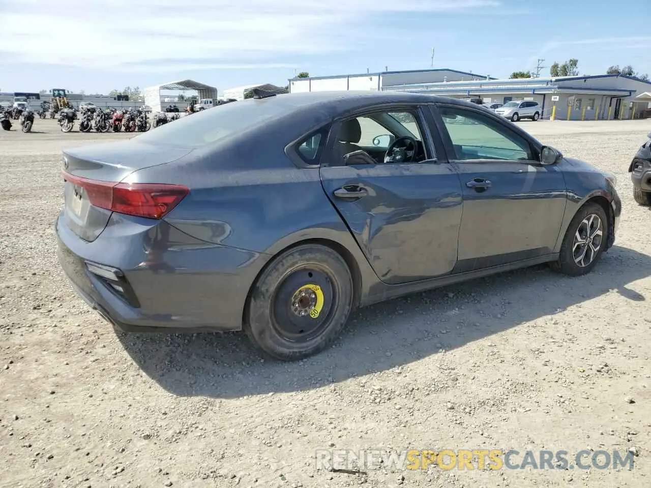 3 Photograph of a damaged car 3KPF24AD2ME273192 KIA FORTE 2021