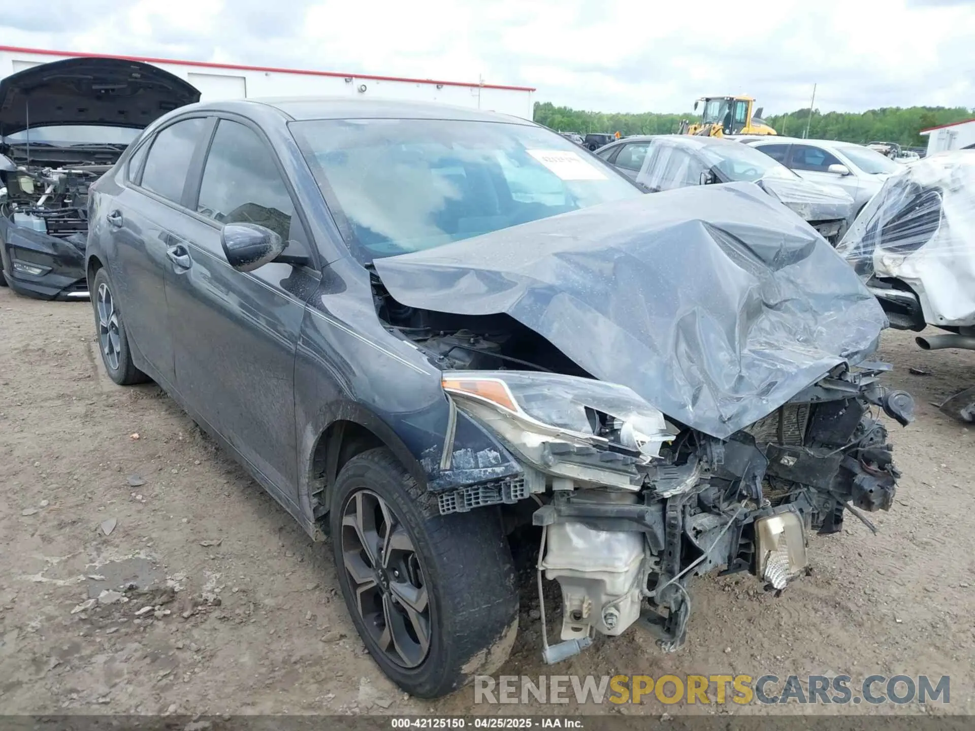 1 Photograph of a damaged car 3KPF24AD2ME276819 KIA FORTE 2021
