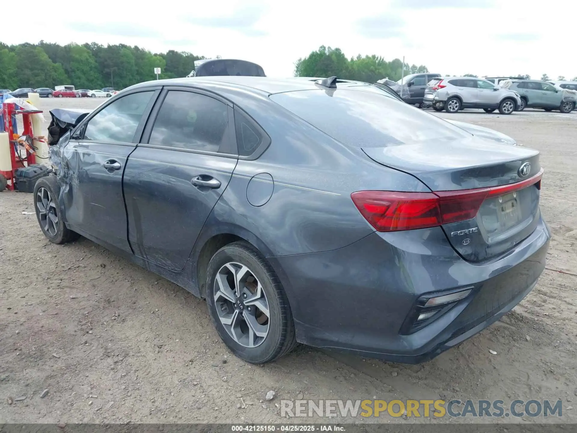 3 Photograph of a damaged car 3KPF24AD2ME276819 KIA FORTE 2021