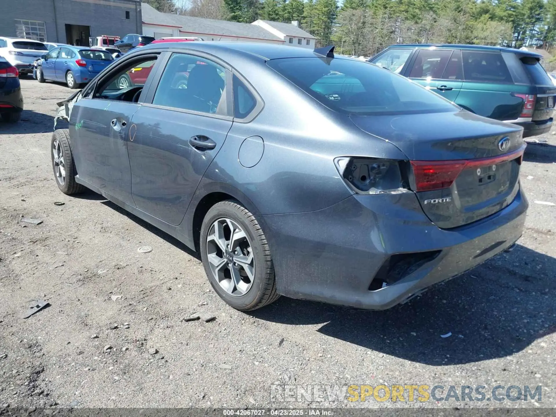 3 Photograph of a damaged car 3KPF24AD2ME334010 KIA FORTE 2021