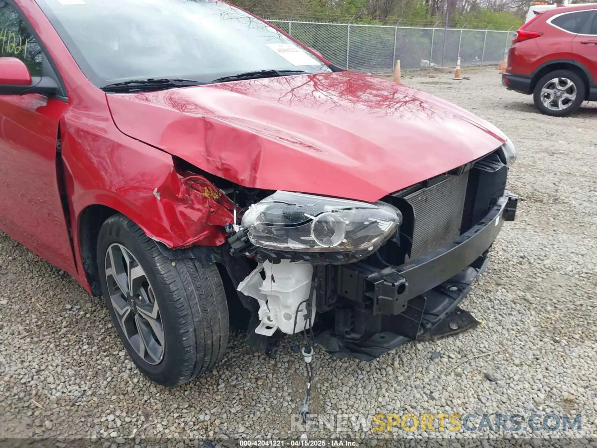 18 Photograph of a damaged car 3KPF24AD2ME338073 KIA FORTE 2021