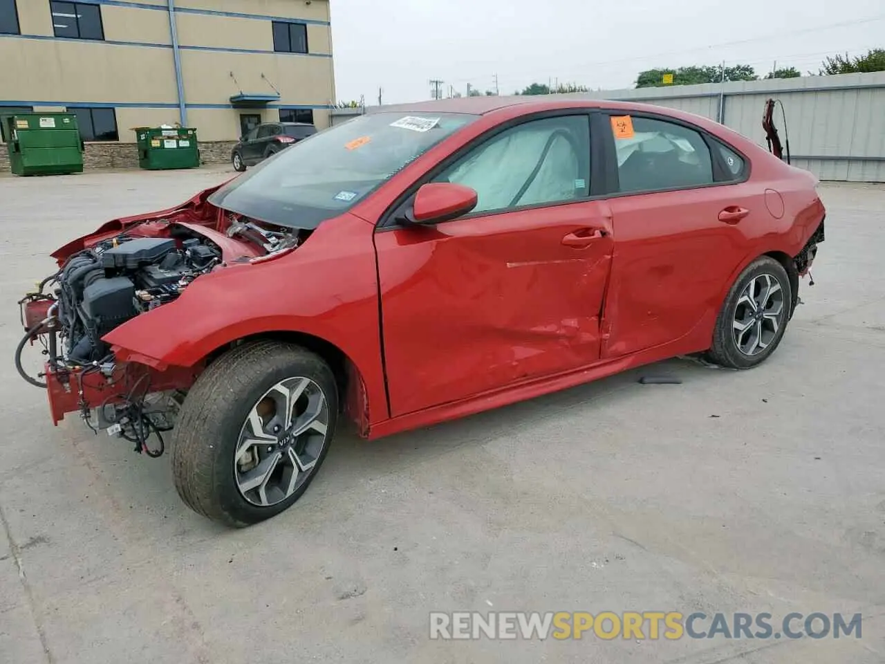 1 Photograph of a damaged car 3KPF24AD2ME340096 KIA FORTE 2021