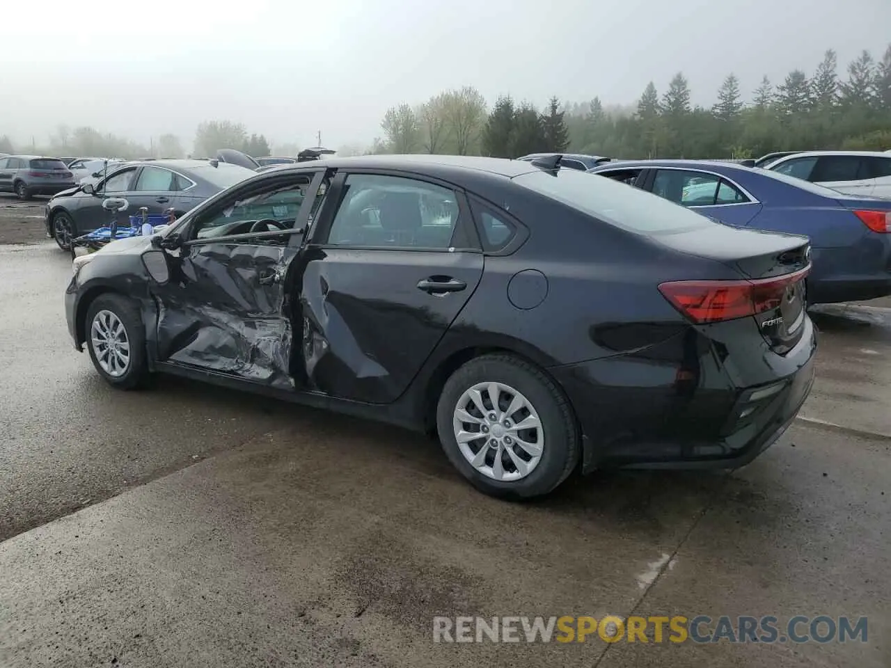 2 Photograph of a damaged car 3KPF24AD2ME355360 KIA FORTE 2021