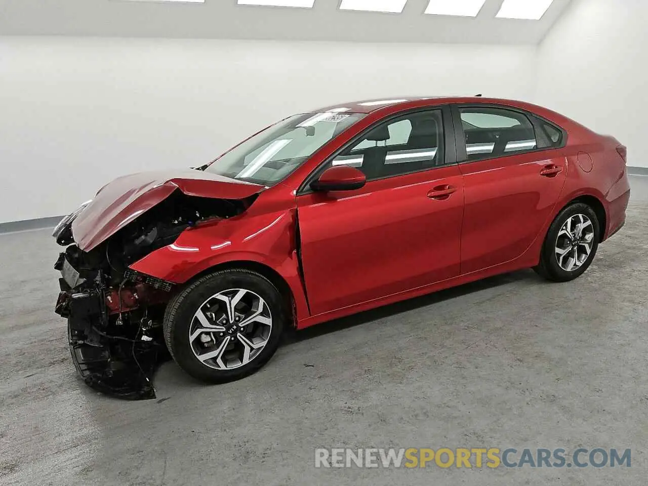 1 Photograph of a damaged car 3KPF24AD2ME371154 KIA FORTE 2021