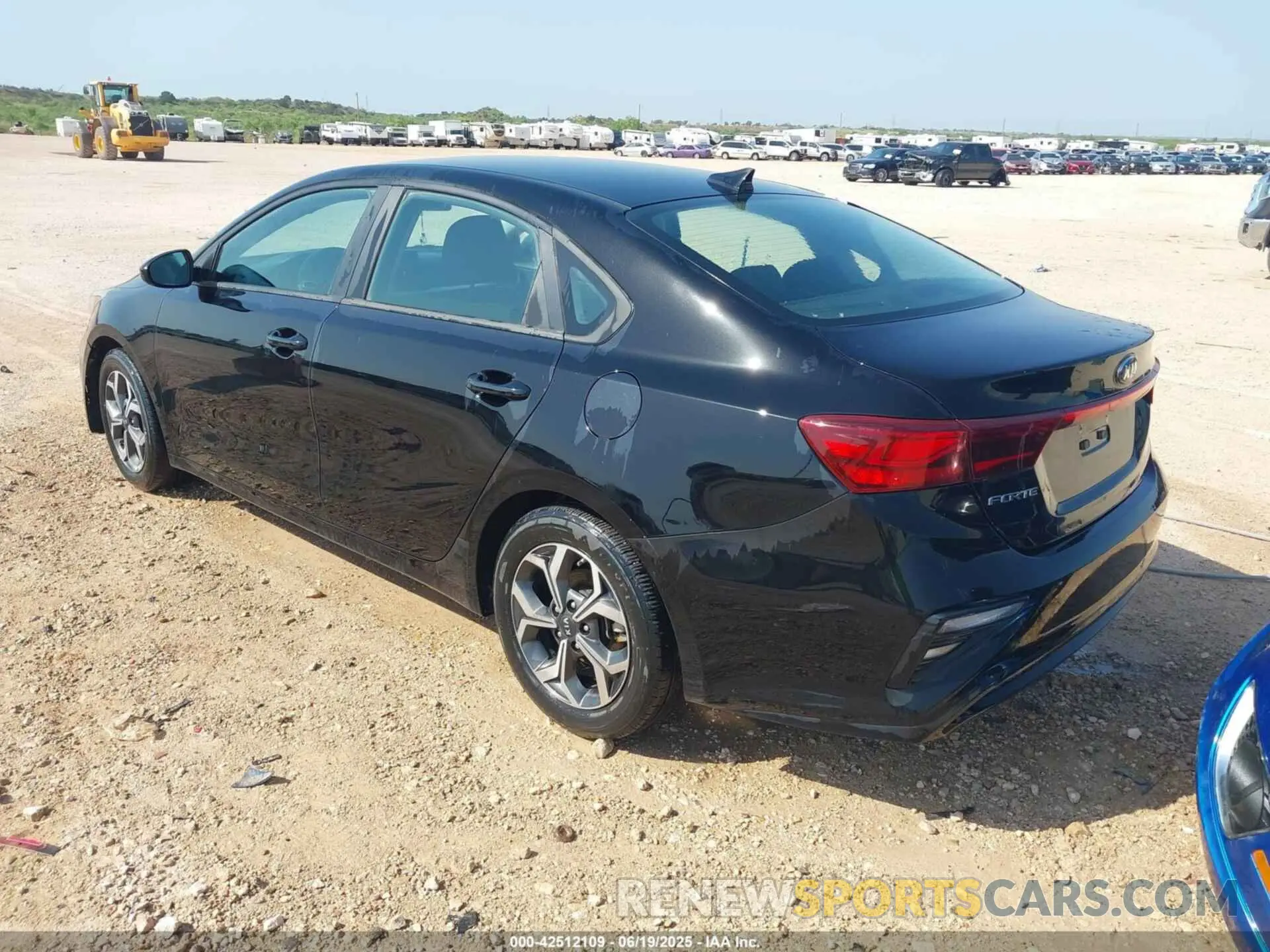 3 Photograph of a damaged car 3KPF24AD2ME376029 KIA FORTE 2021