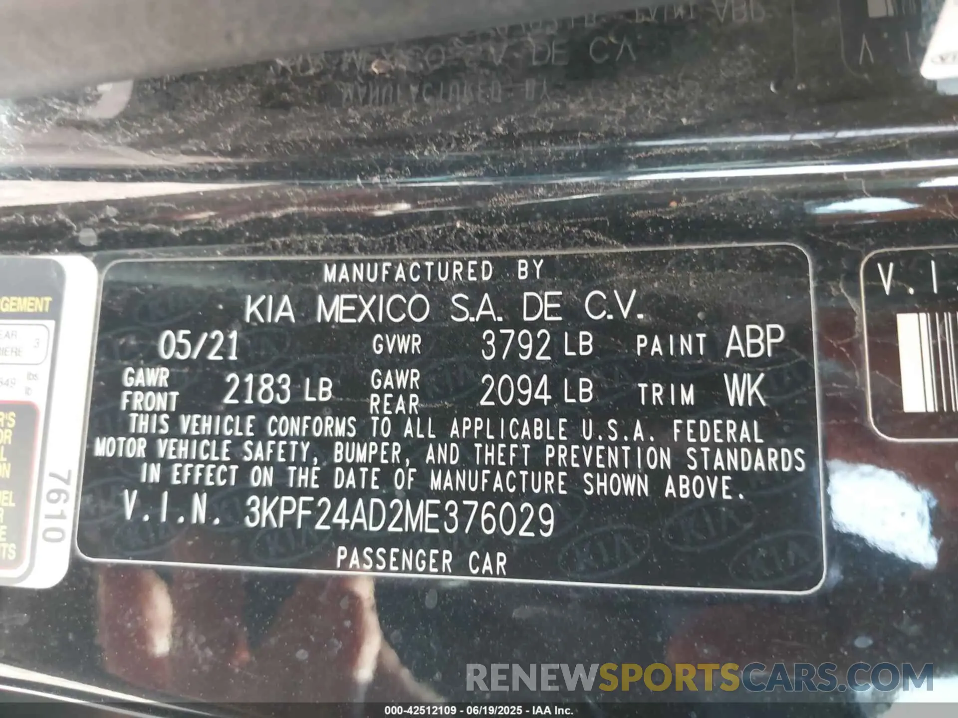9 Photograph of a damaged car 3KPF24AD2ME376029 KIA FORTE 2021
