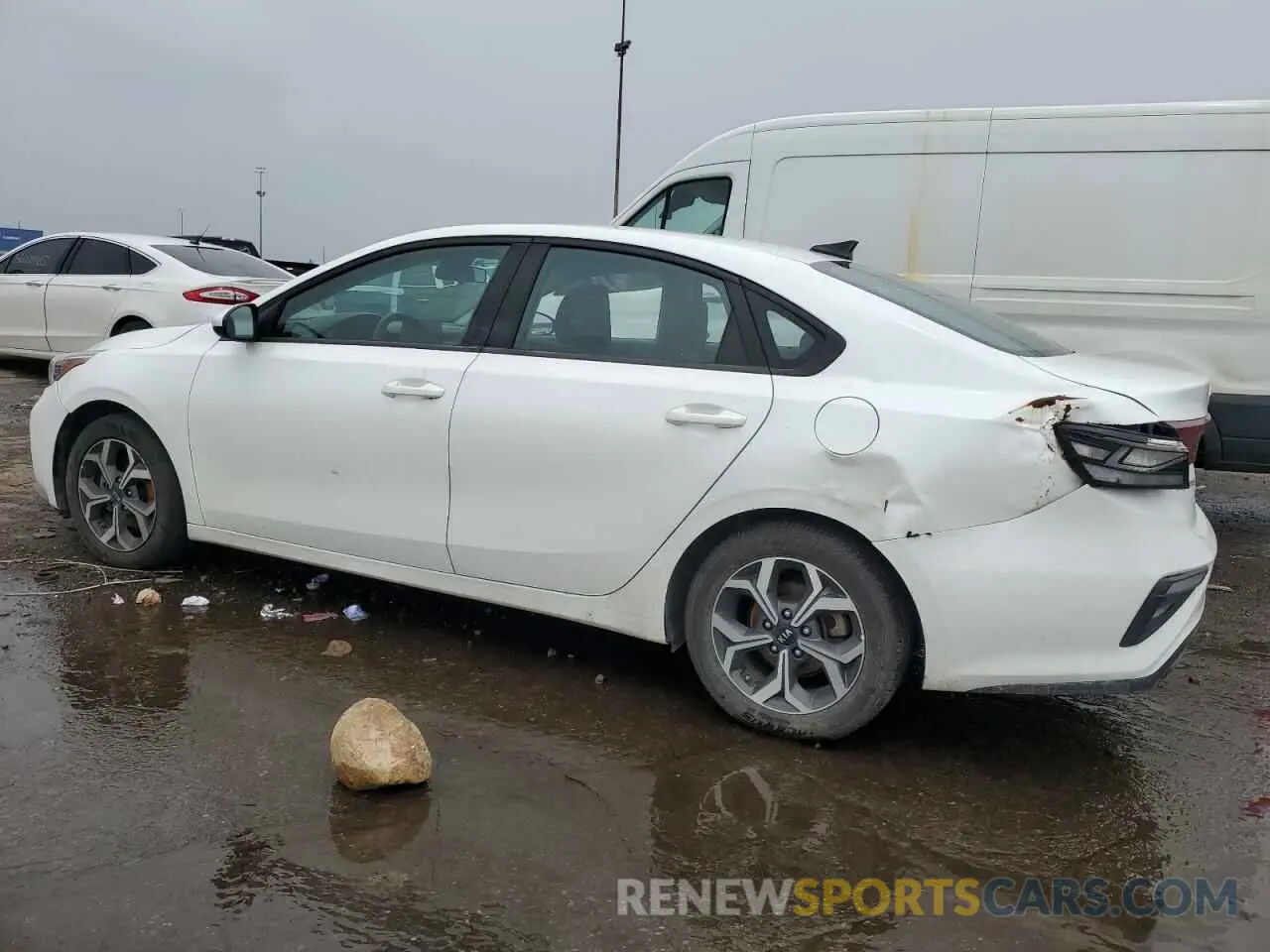 2 Photograph of a damaged car 3KPF24AD2ME378041 KIA FORTE 2021