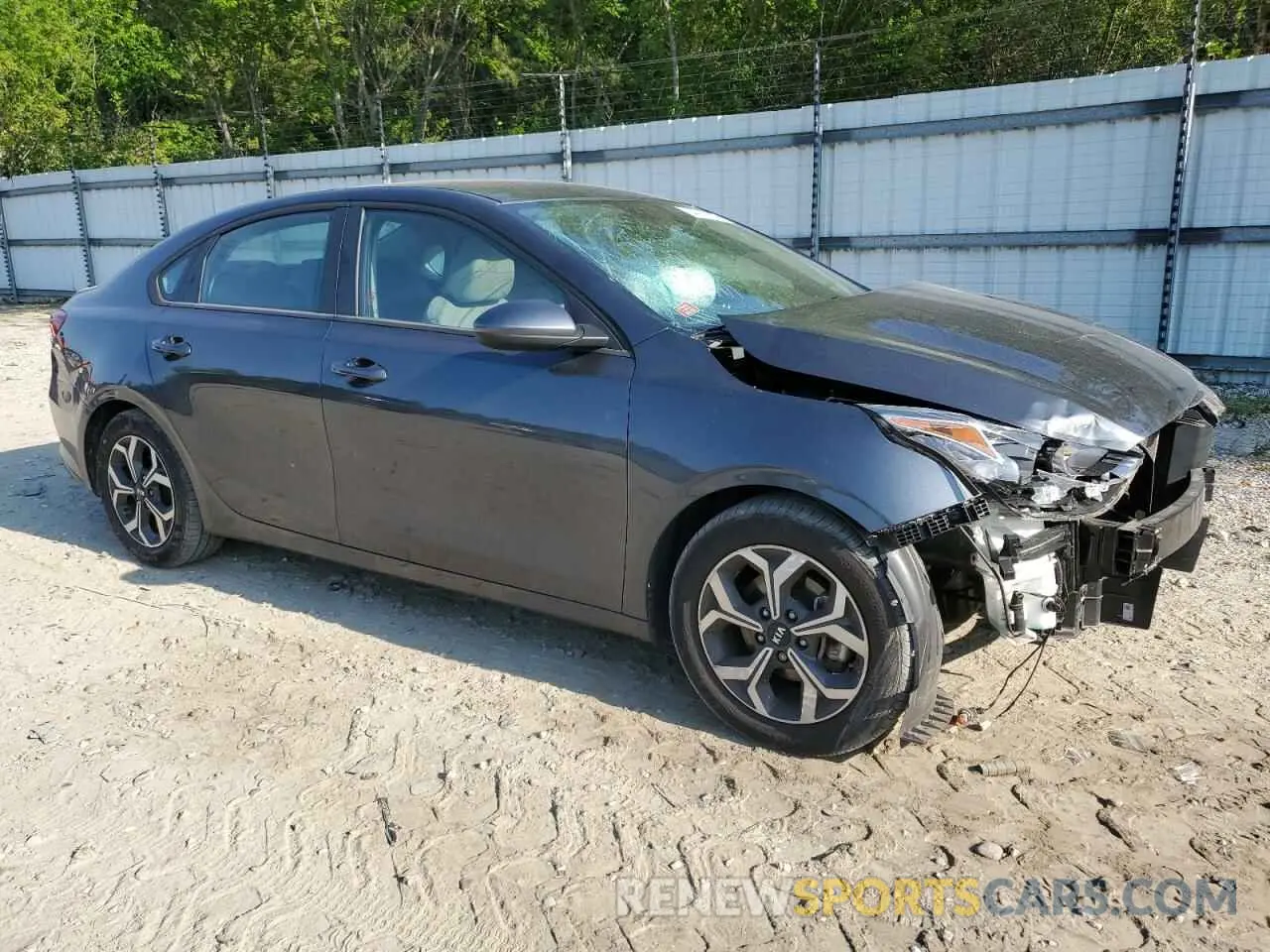 4 Photograph of a damaged car 3KPF24AD2ME412348 KIA FORTE 2021