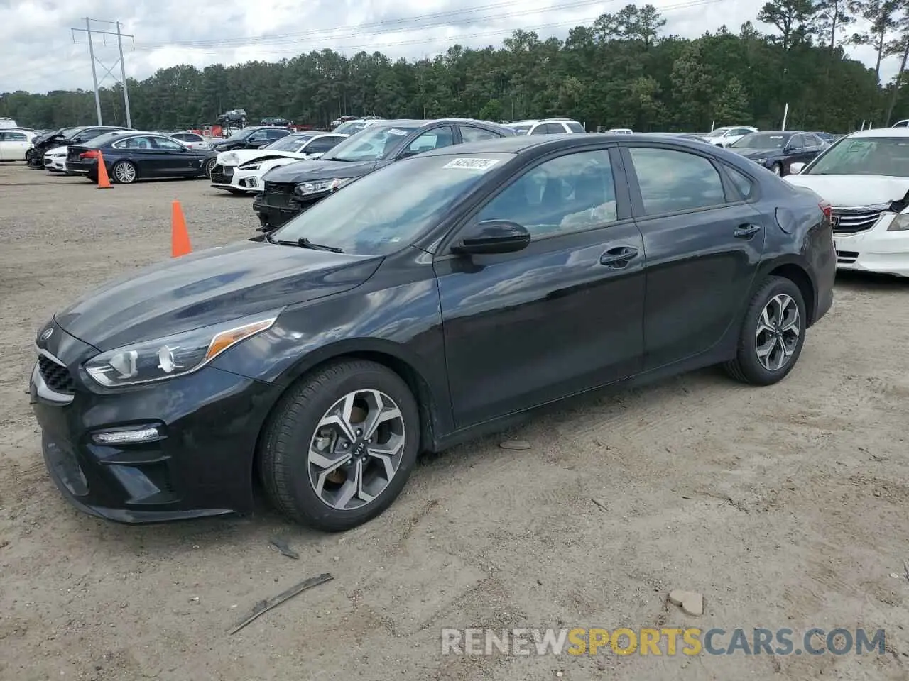 1 Photograph of a damaged car 3KPF24AD3ME271256 KIA FORTE 2021