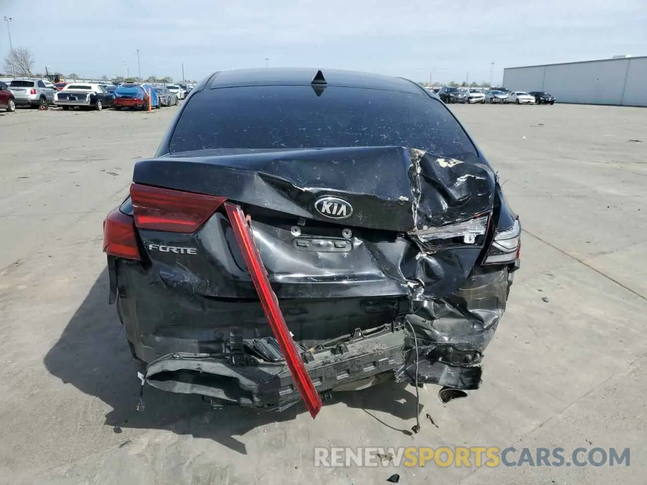 6 Photograph of a damaged car 3KPF24AD3ME284122 KIA FORTE 2021