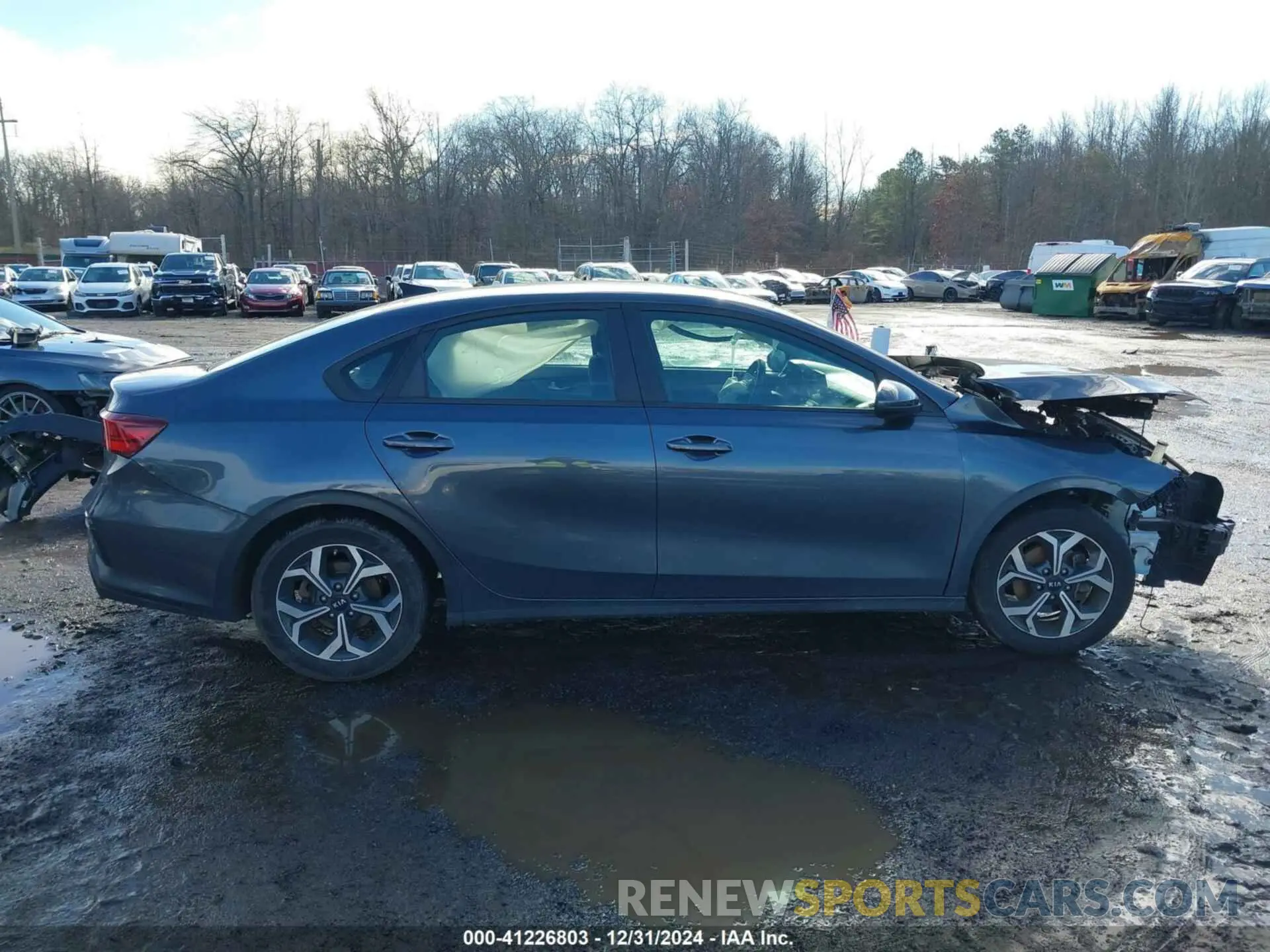 13 Photograph of a damaged car 3KPF24AD3ME285142 KIA FORTE 2021