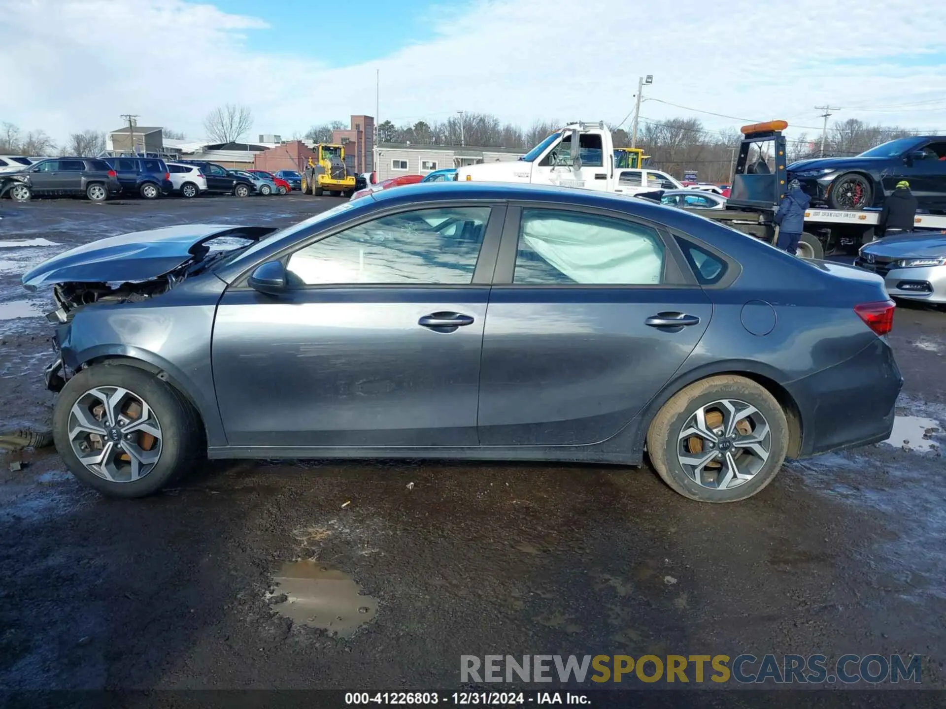 14 Photograph of a damaged car 3KPF24AD3ME285142 KIA FORTE 2021