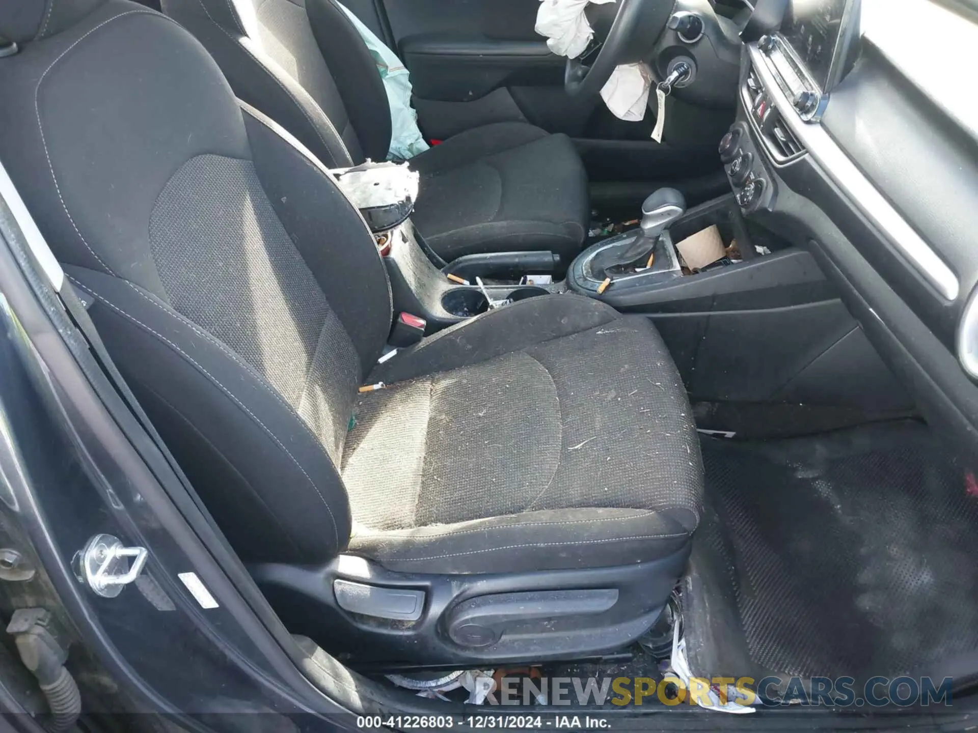 5 Photograph of a damaged car 3KPF24AD3ME285142 KIA FORTE 2021