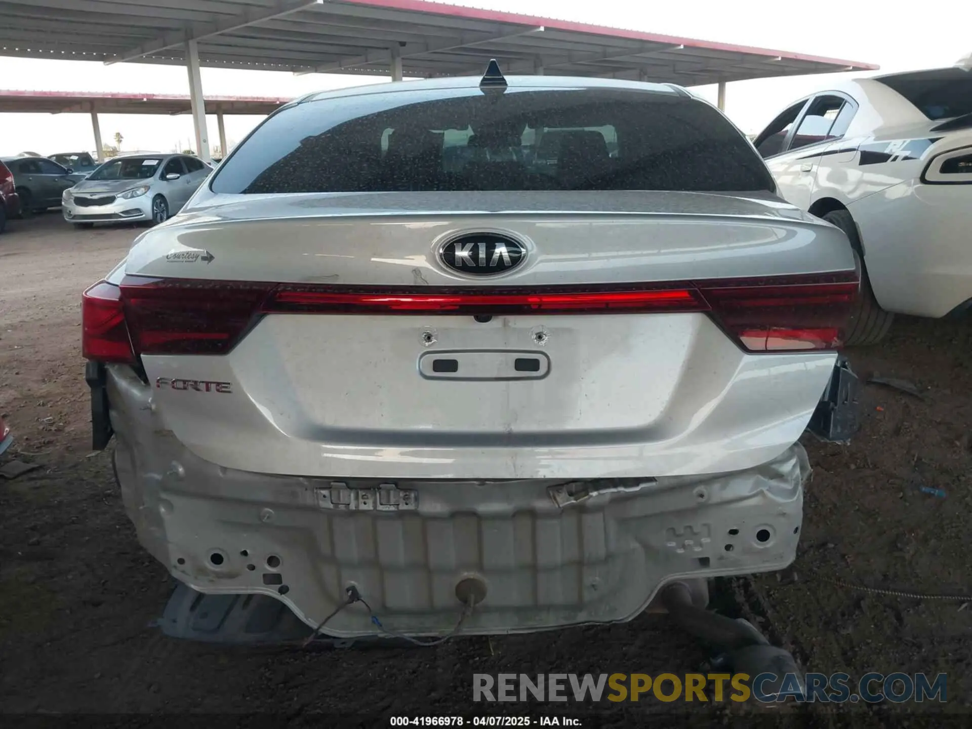 16 Photograph of a damaged car 3KPF24AD3ME286078 KIA FORTE 2021