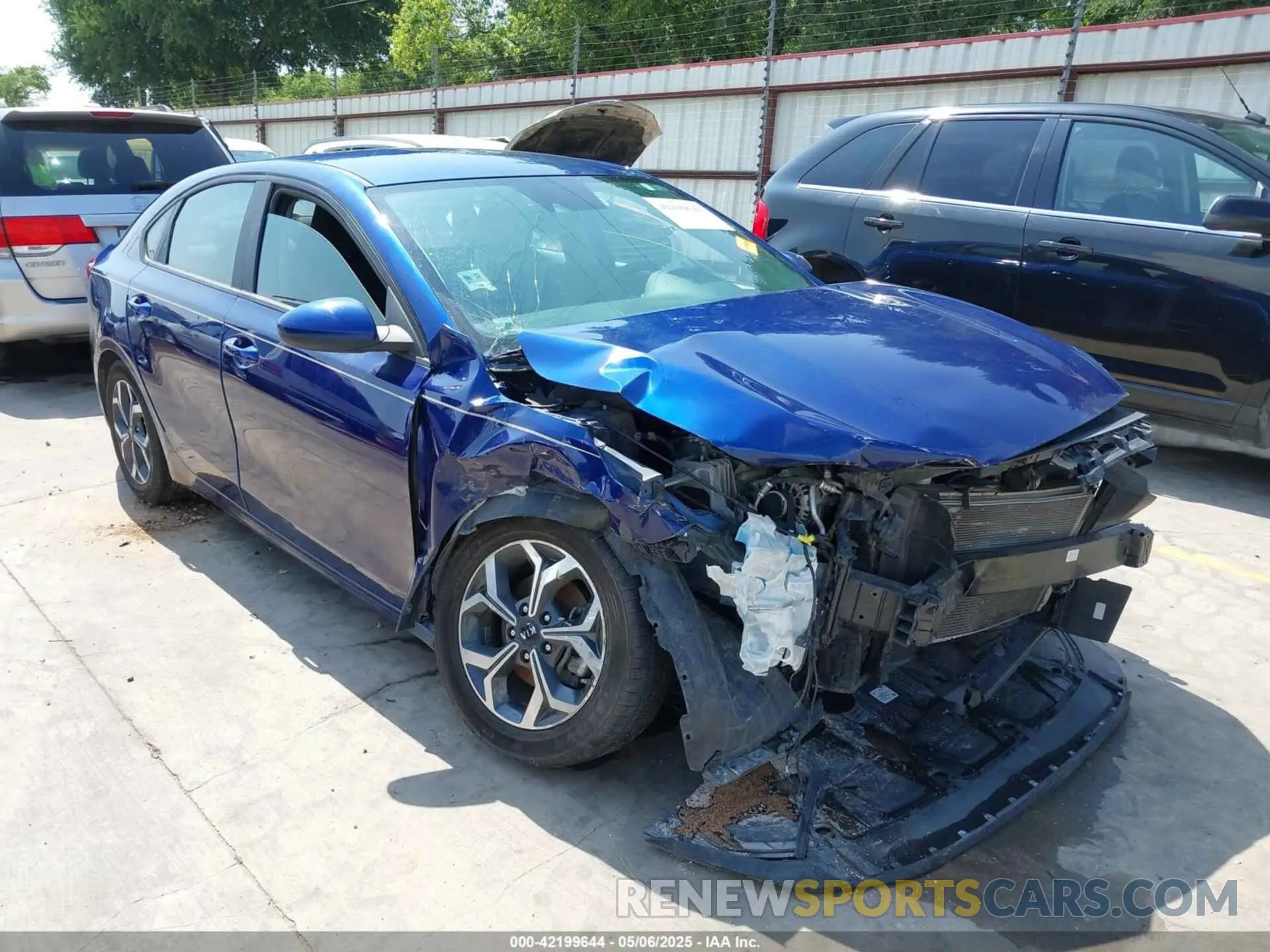 1 Photograph of a damaged car 3KPF24AD3ME289224 KIA FORTE 2021