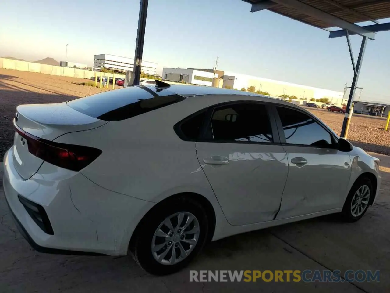 3 Photograph of a damaged car 3KPF24AD3ME302148 KIA FORTE 2021