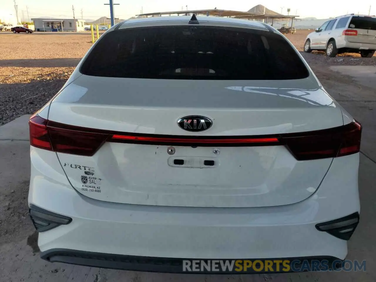 6 Photograph of a damaged car 3KPF24AD3ME302148 KIA FORTE 2021