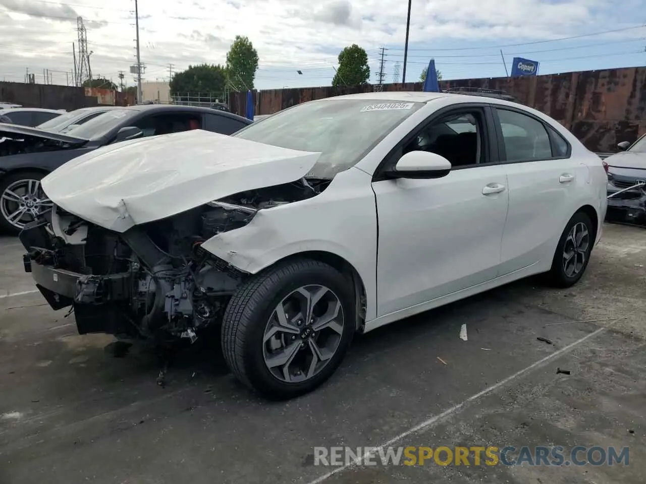 1 Photograph of a damaged car 3KPF24AD3ME302912 KIA FORTE 2021