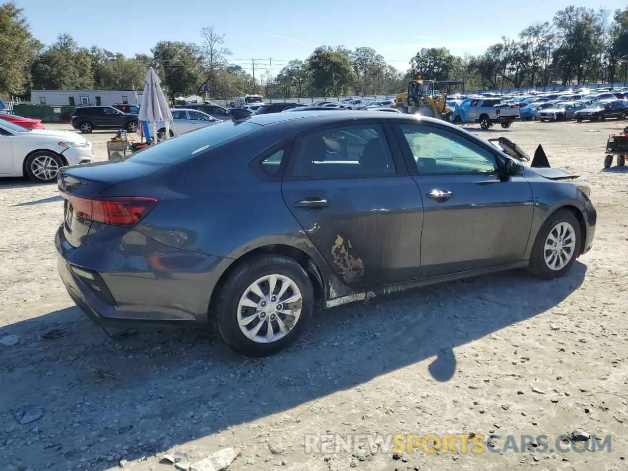 3 Photograph of a damaged car 3KPF24AD3ME312405 KIA FORTE 2021