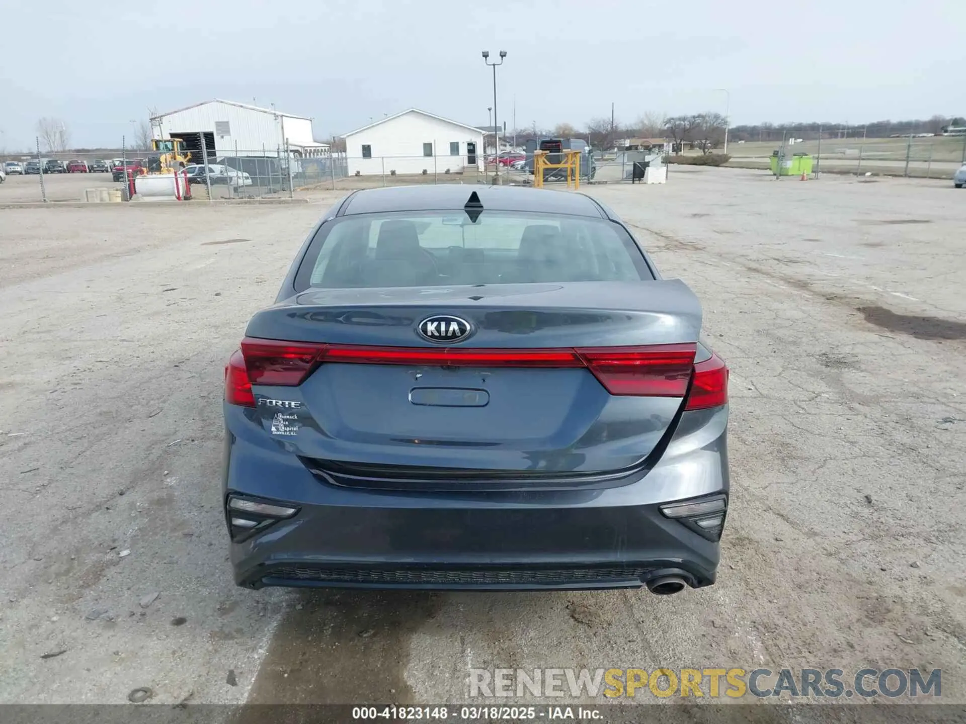 15 Photograph of a damaged car 3KPF24AD3ME329477 KIA FORTE 2021