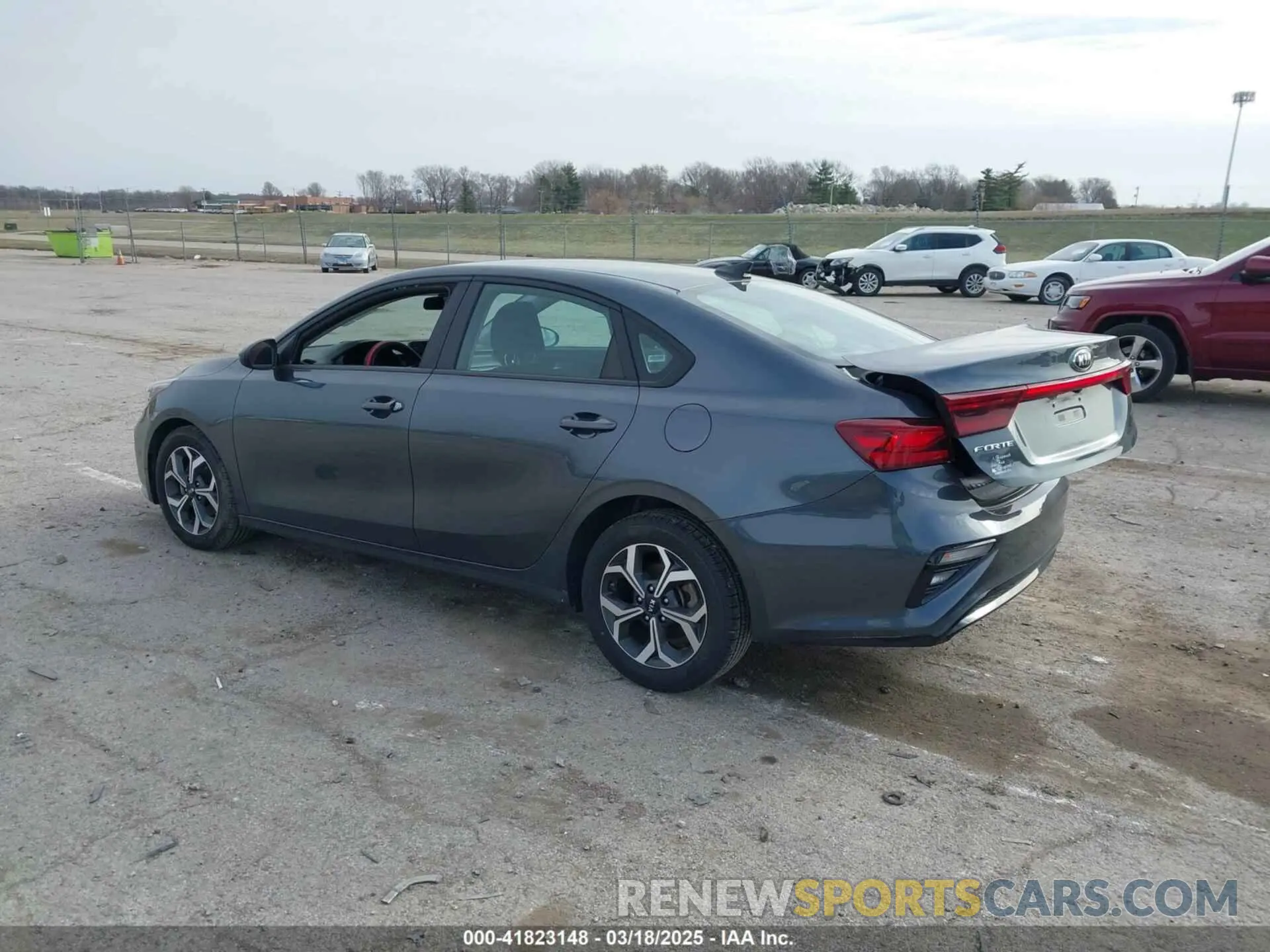 3 Photograph of a damaged car 3KPF24AD3ME329477 KIA FORTE 2021