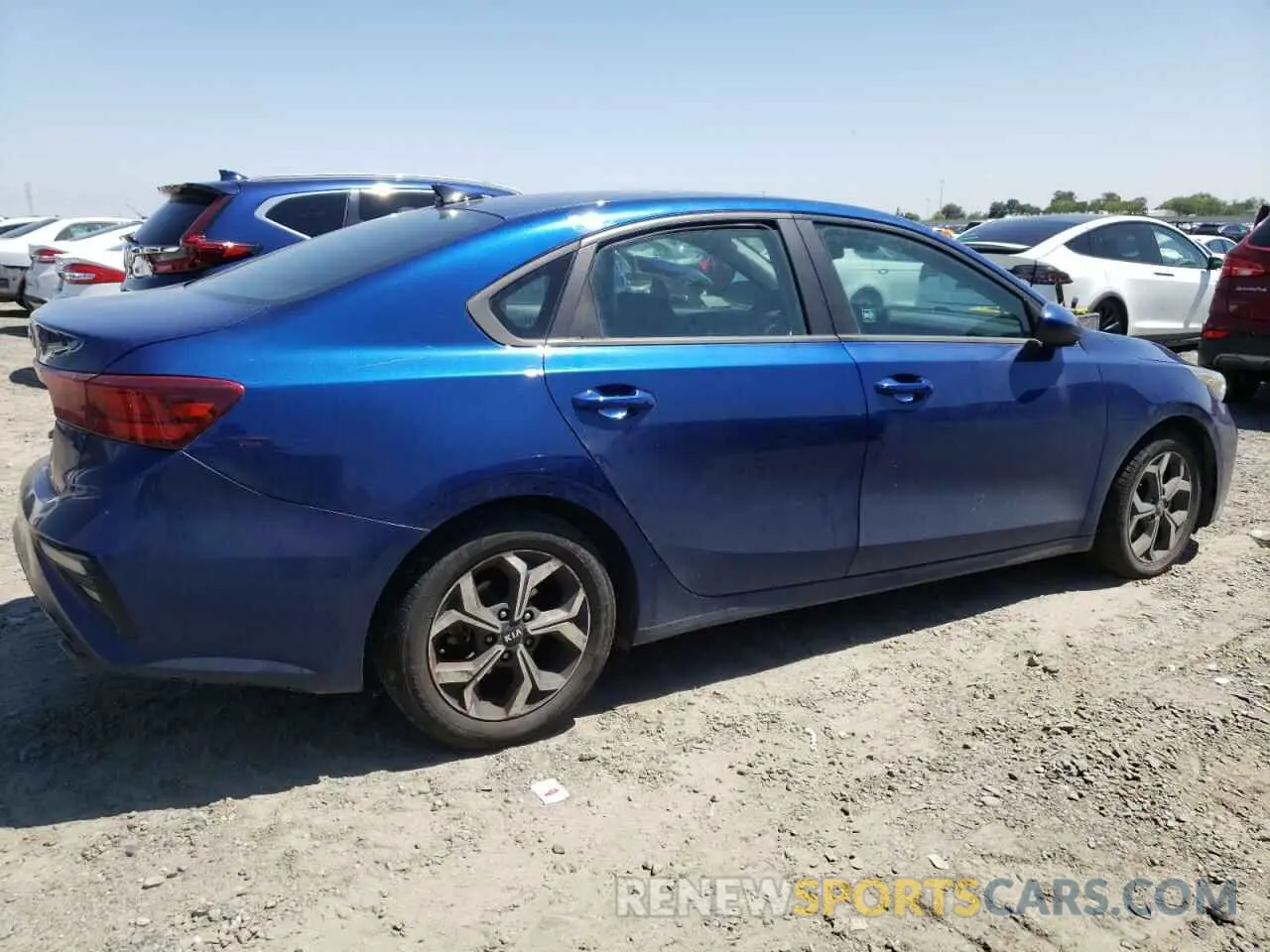 3 Photograph of a damaged car 3KPF24AD3ME331827 KIA FORTE 2021