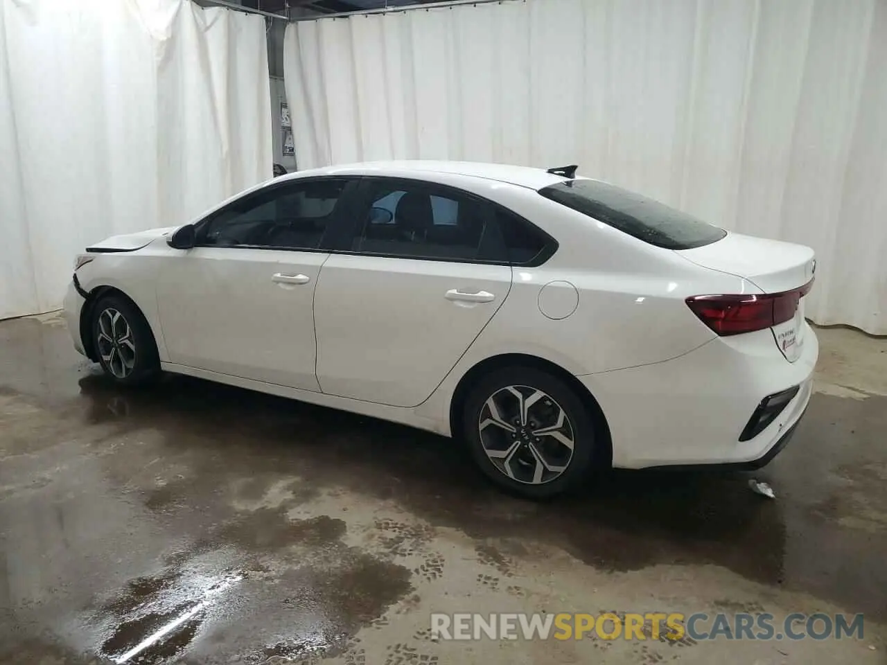 2 Photograph of a damaged car 3KPF24AD3ME333724 KIA FORTE 2021