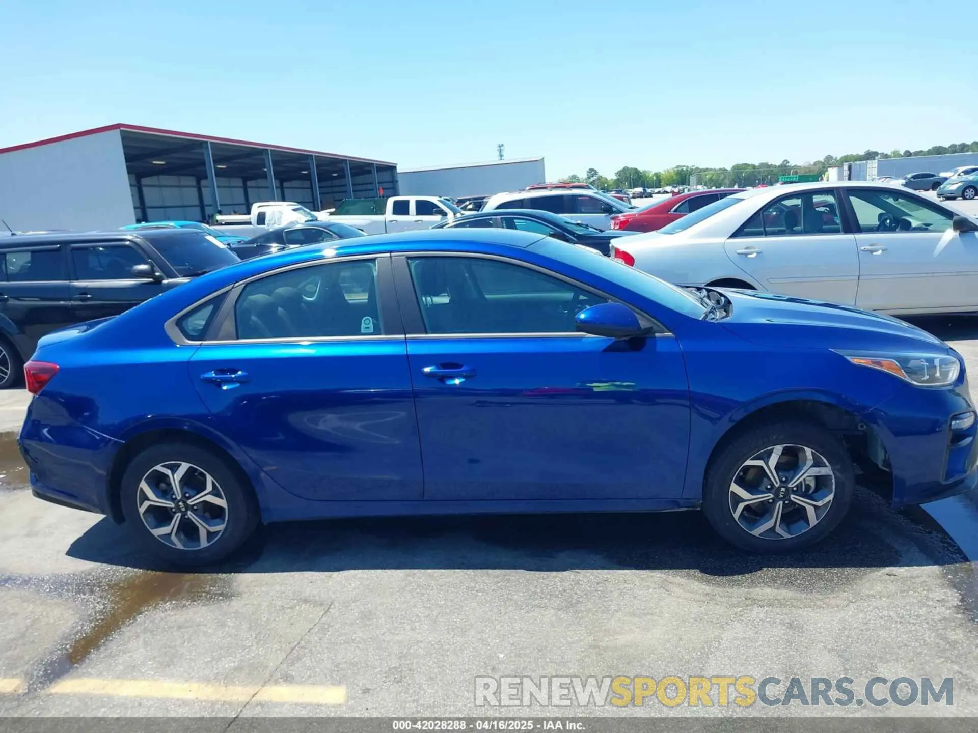 13 Photograph of a damaged car 3KPF24AD3ME347767 KIA FORTE 2021
