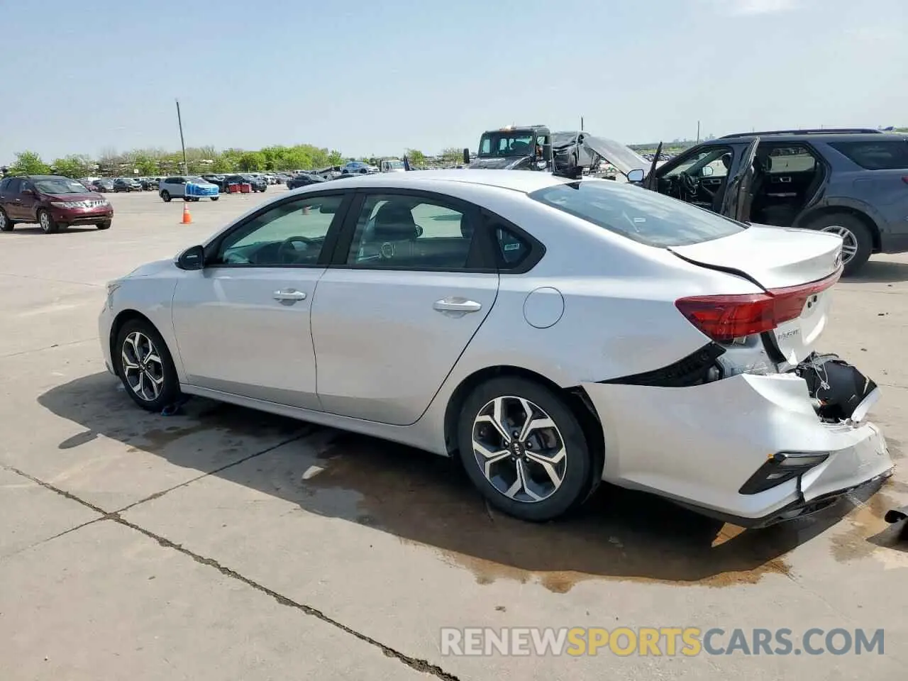 2 Photograph of a damaged car 3KPF24AD3ME351558 KIA FORTE 2021