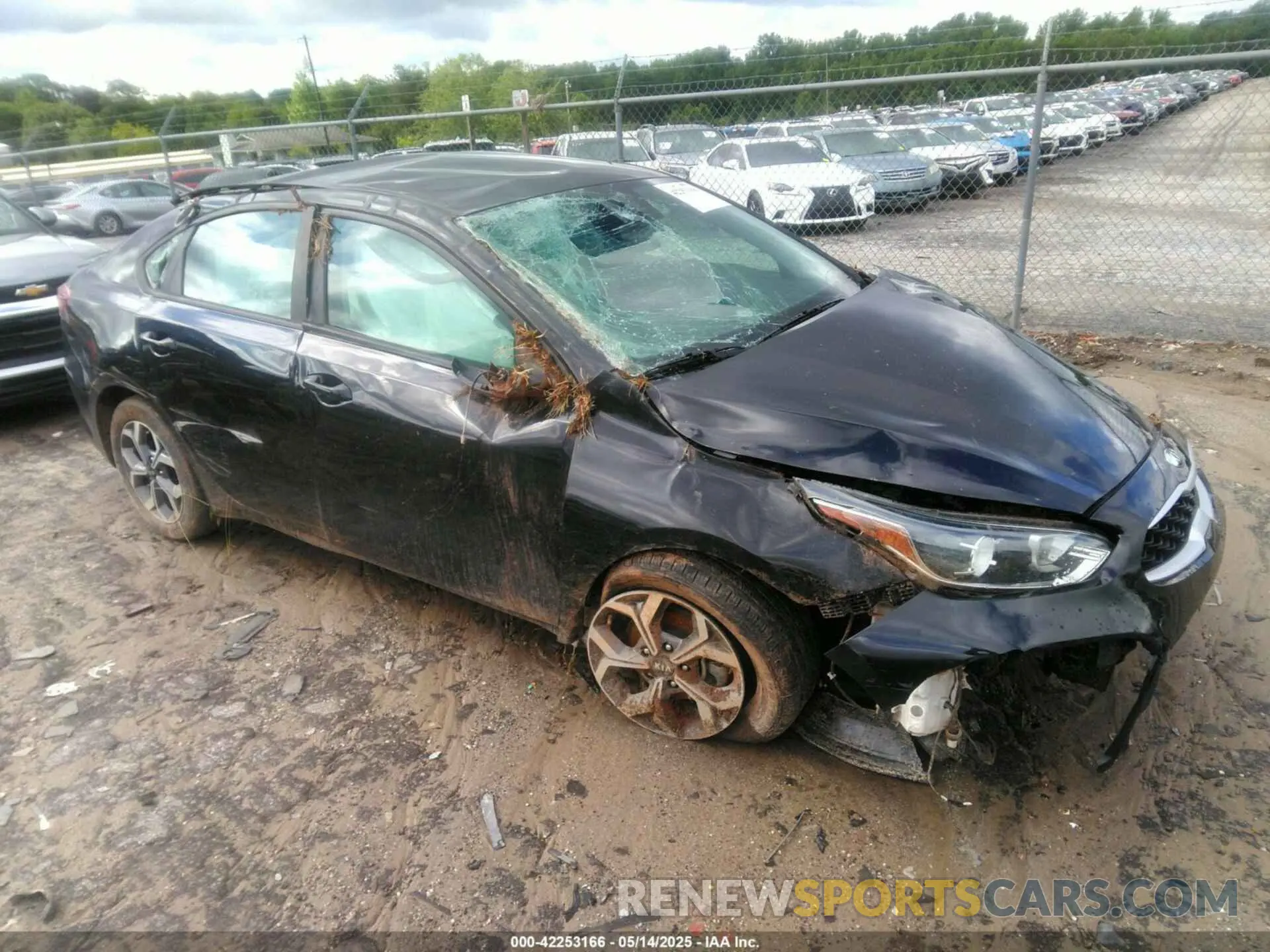 1 Photograph of a damaged car 3KPF24AD3ME370093 KIA FORTE 2021