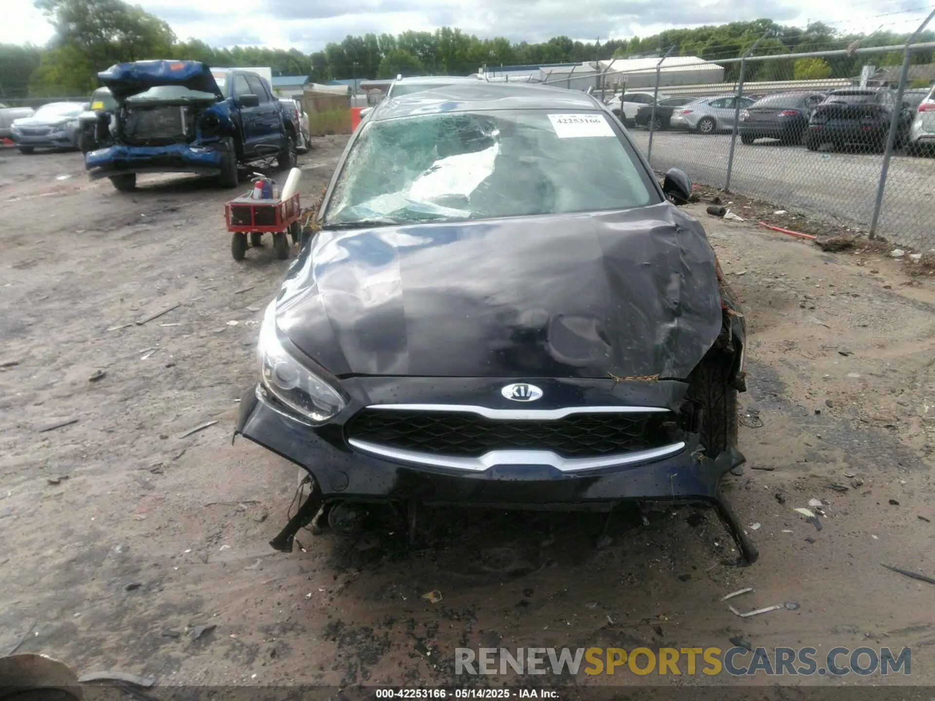 12 Photograph of a damaged car 3KPF24AD3ME370093 KIA FORTE 2021