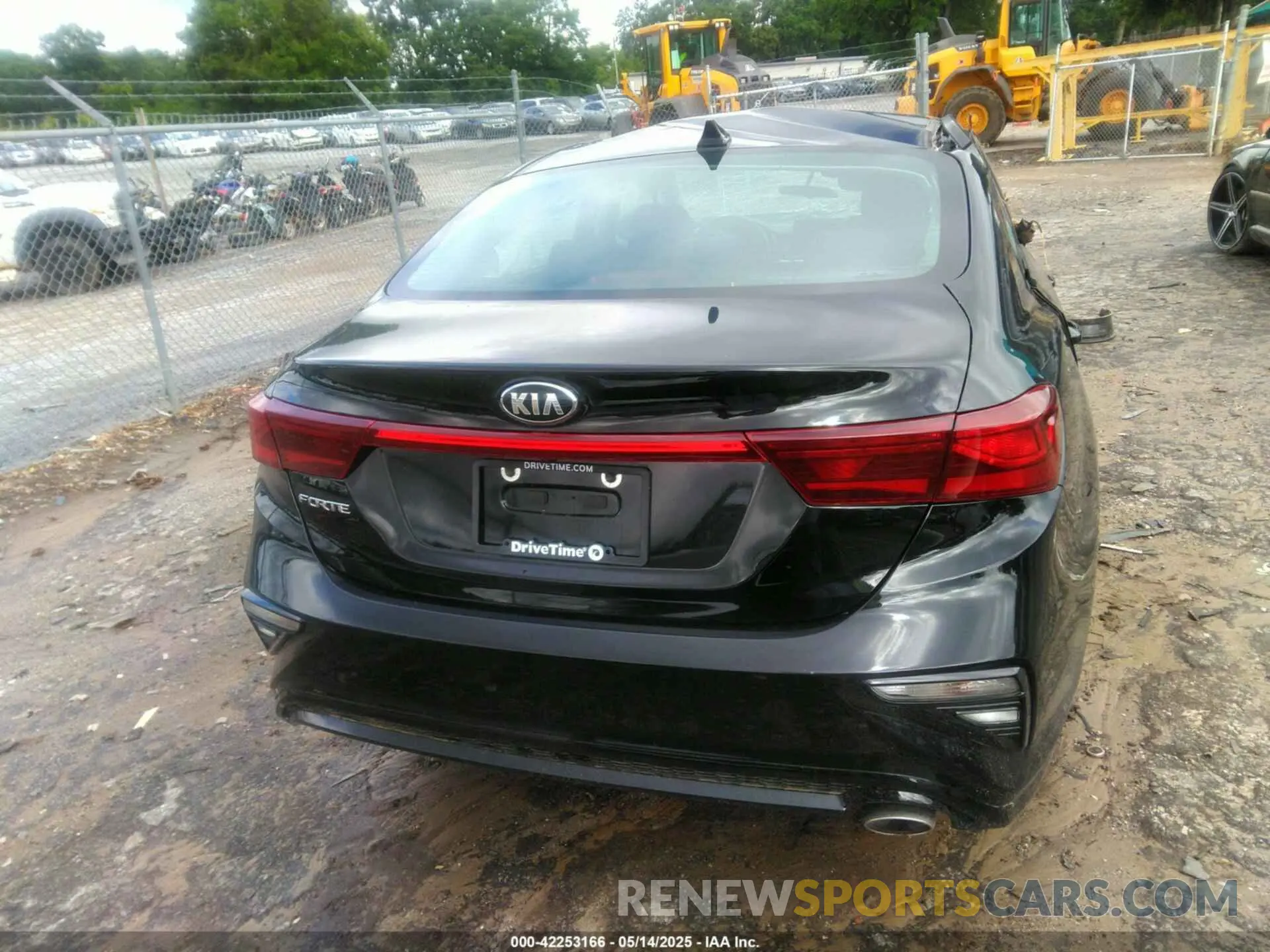16 Photograph of a damaged car 3KPF24AD3ME370093 KIA FORTE 2021