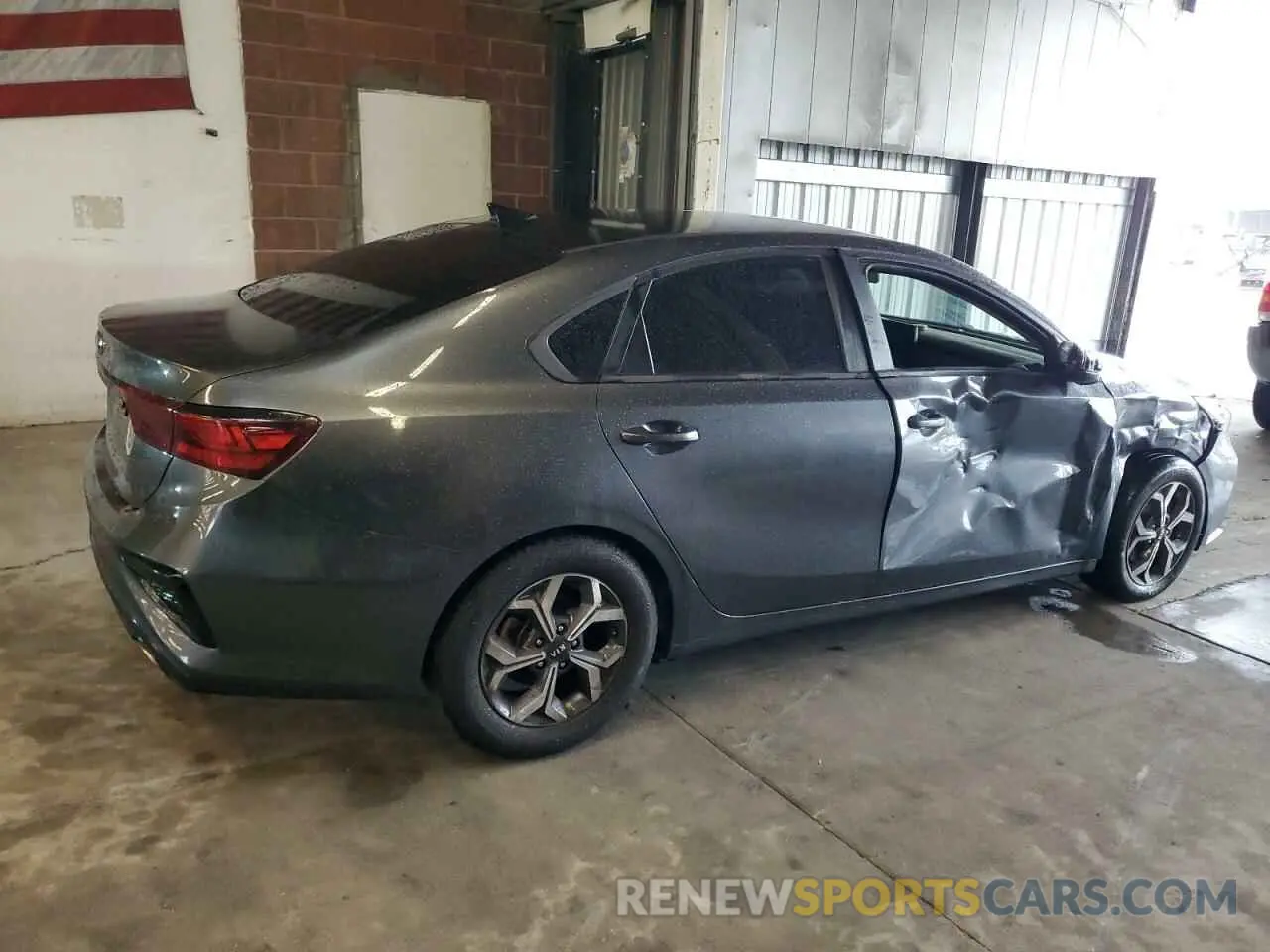 3 Photograph of a damaged car 3KPF24AD3ME407868 KIA FORTE 2021