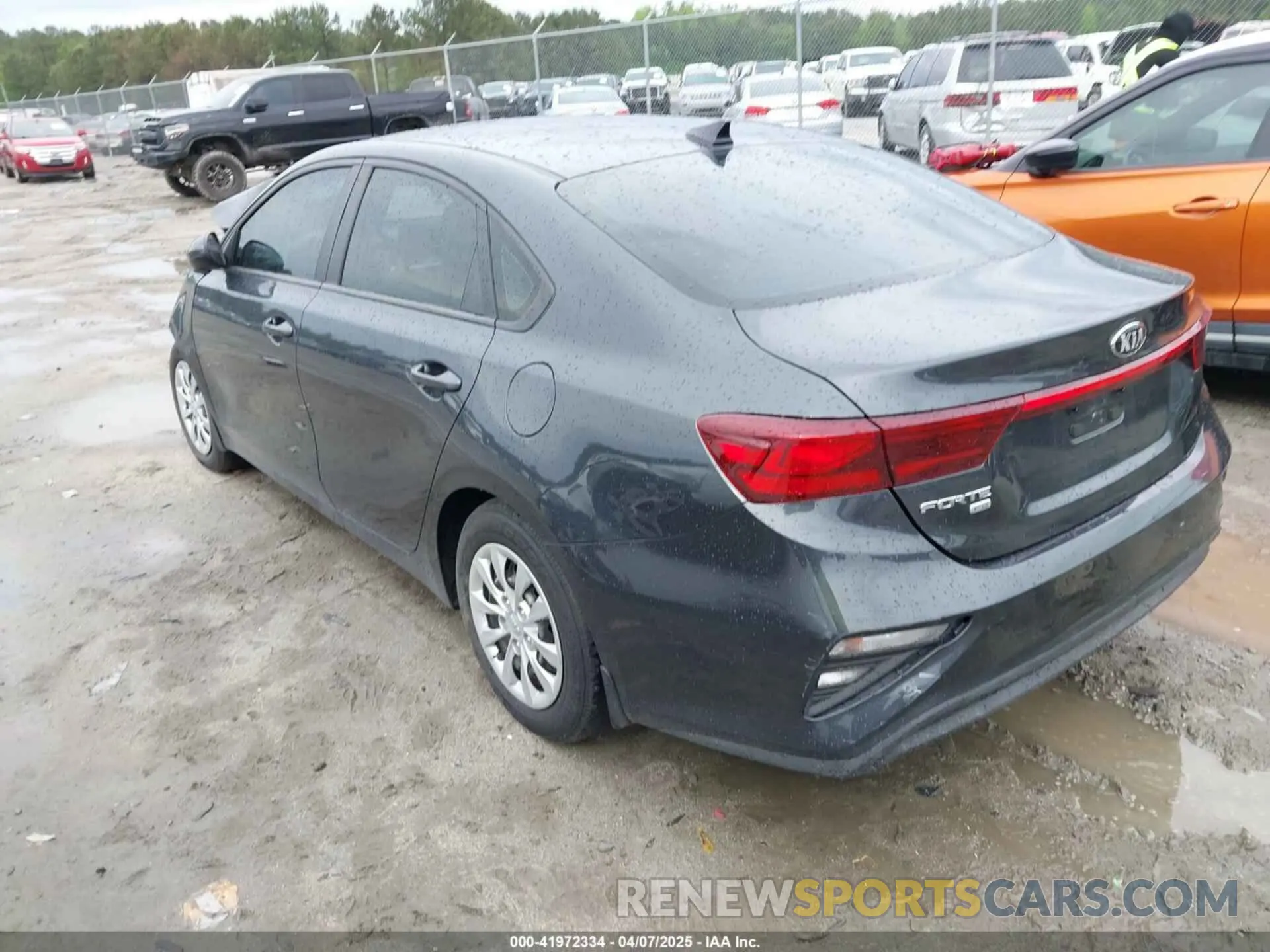 3 Photograph of a damaged car 3KPF24AD4ME266471 KIA FORTE 2021