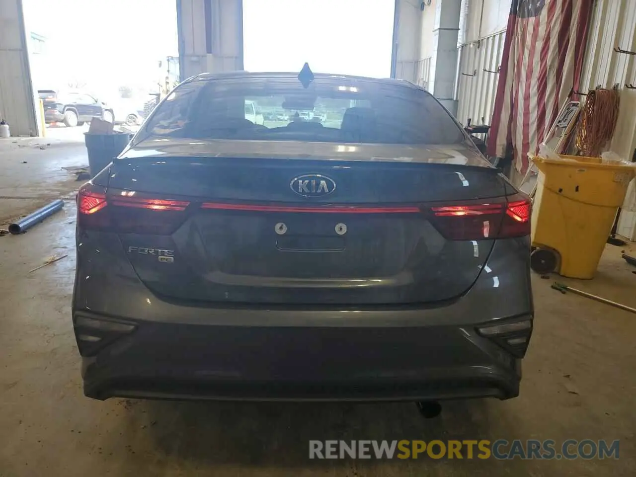 6 Photograph of a damaged car 3KPF24AD4ME267118 KIA FORTE 2021