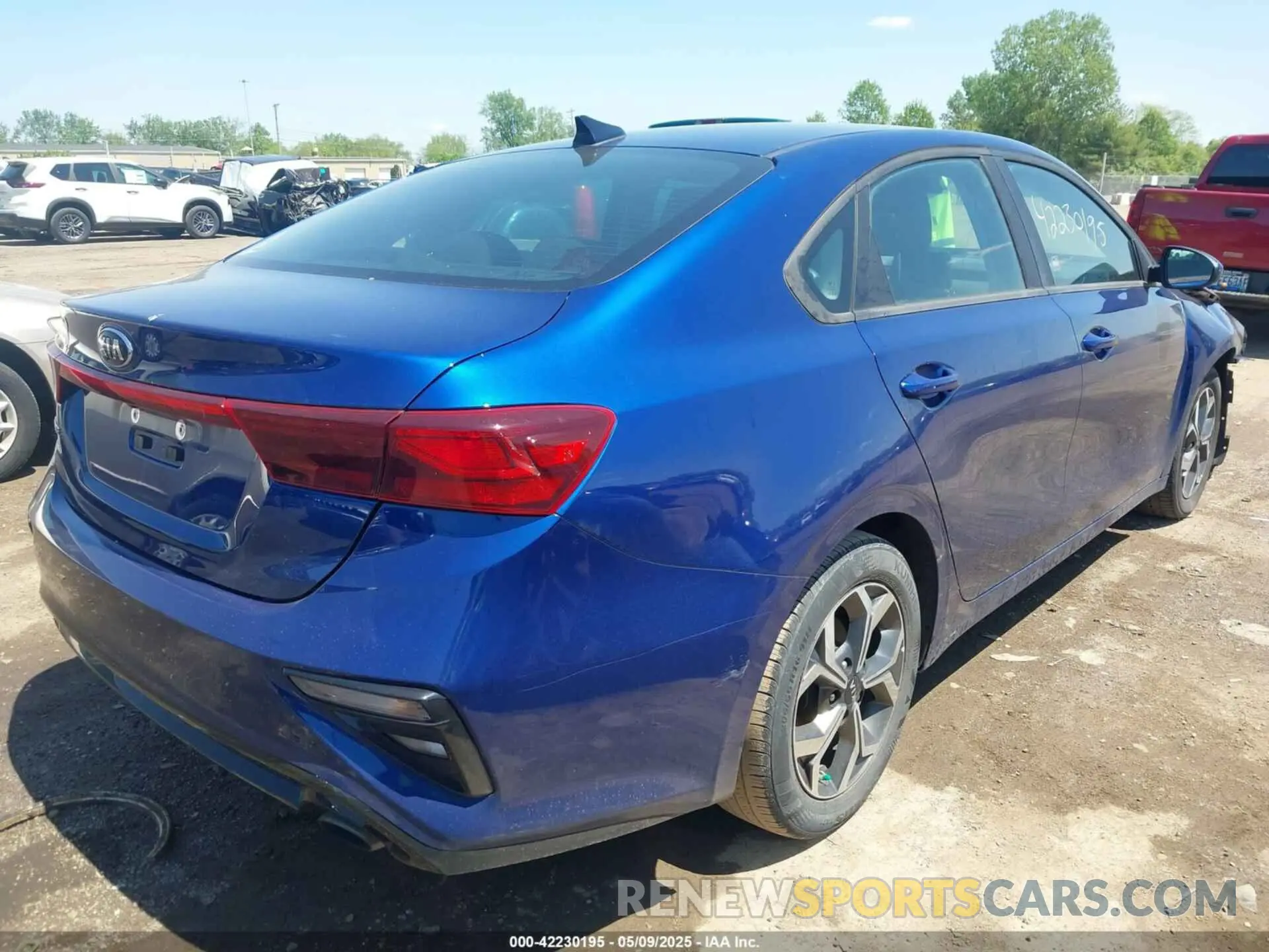 4 Photograph of a damaged car 3KPF24AD4ME277261 KIA FORTE 2021