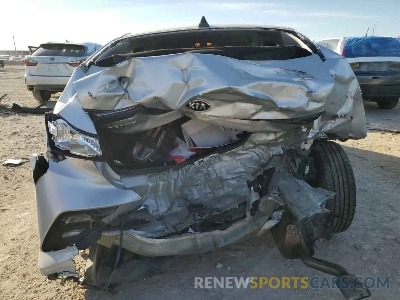6 Photograph of a damaged car 3KPF24AD4ME282489 KIA FORTE 2021