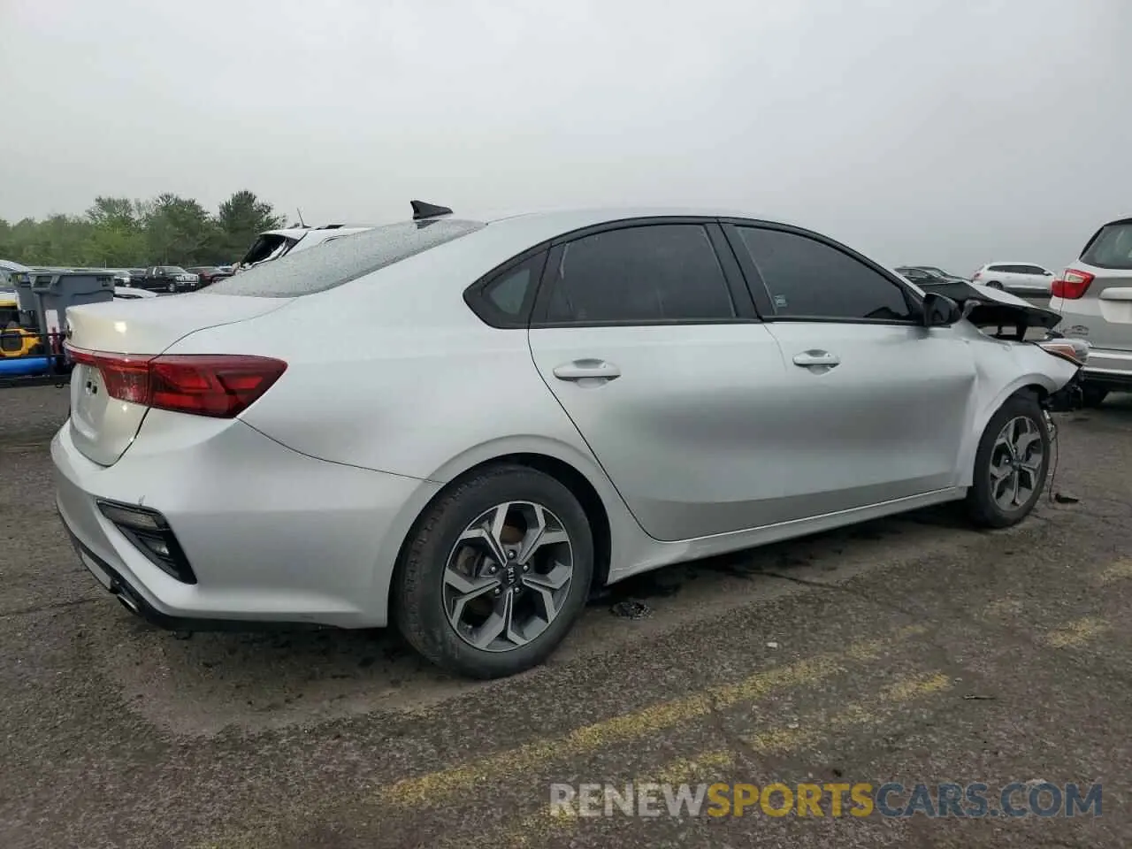 3 Photograph of a damaged car 3KPF24AD4ME302627 KIA FORTE 2021