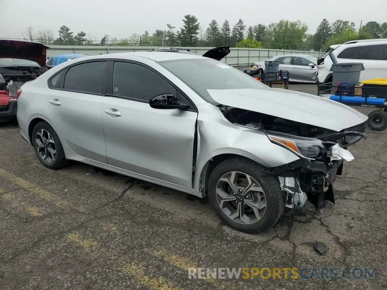 4 Photograph of a damaged car 3KPF24AD4ME302627 KIA FORTE 2021