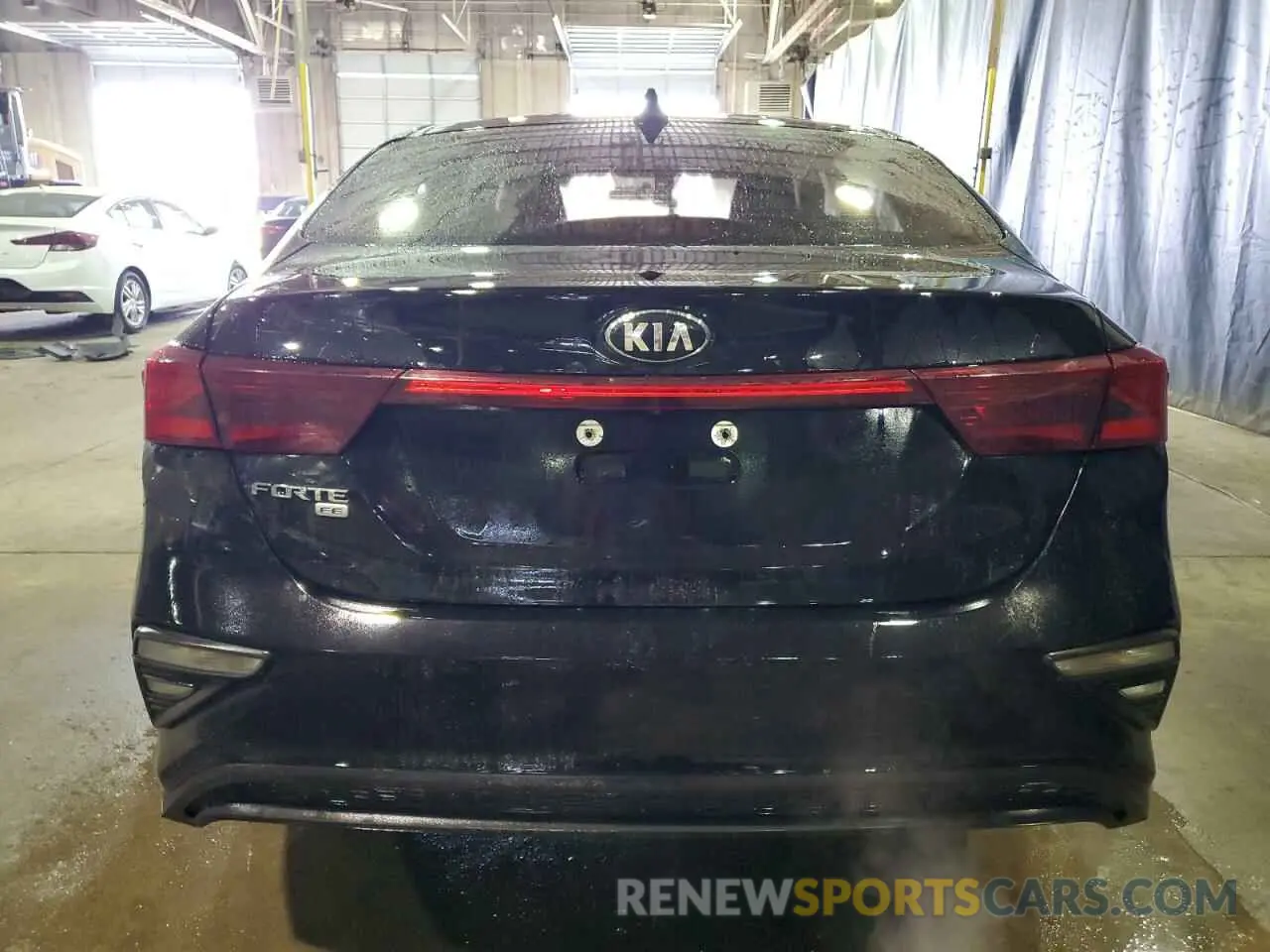 6 Photograph of a damaged car 3KPF24AD4ME304958 KIA FORTE 2021